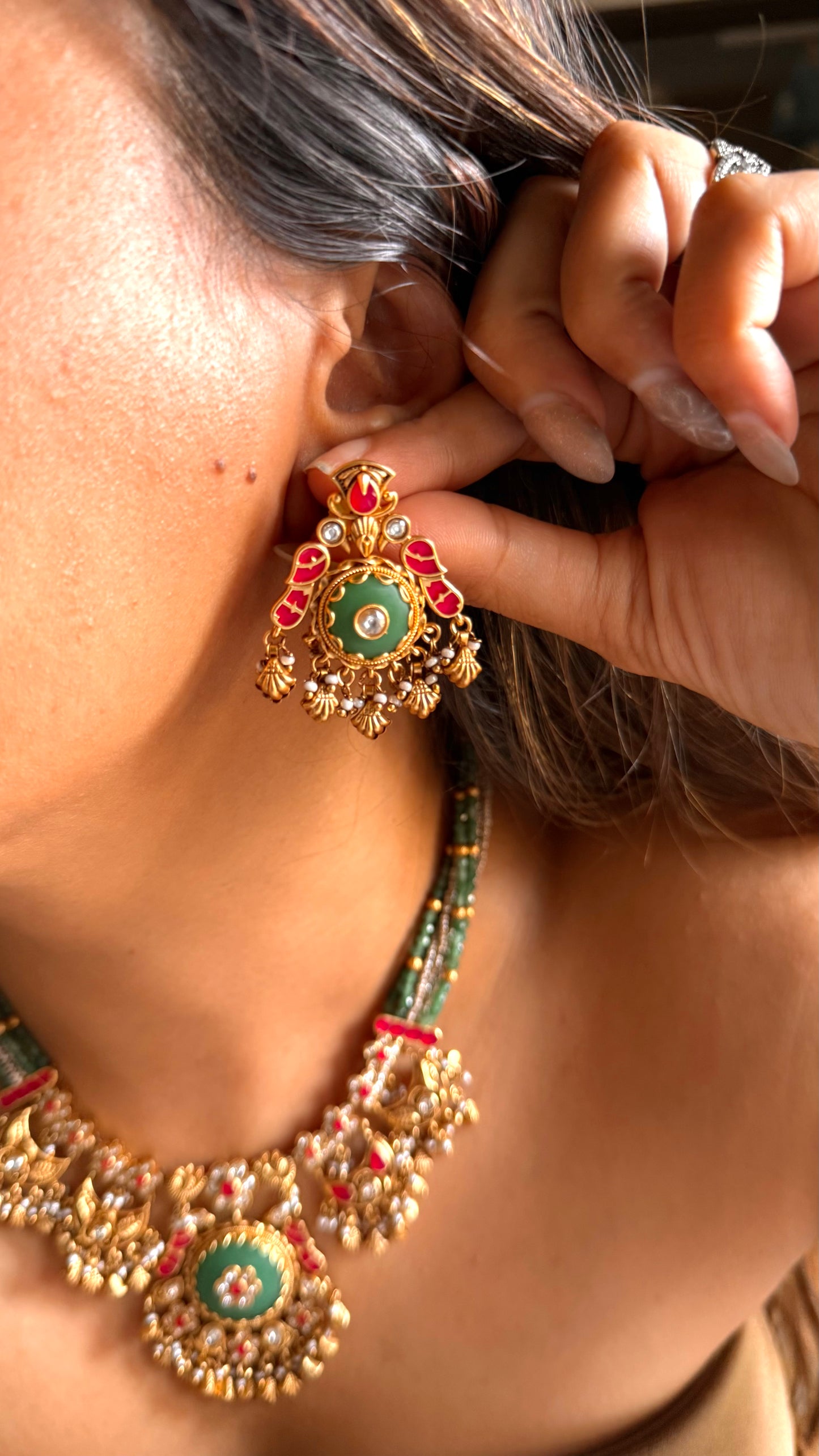 Emerald & ruby inlay rajwada set