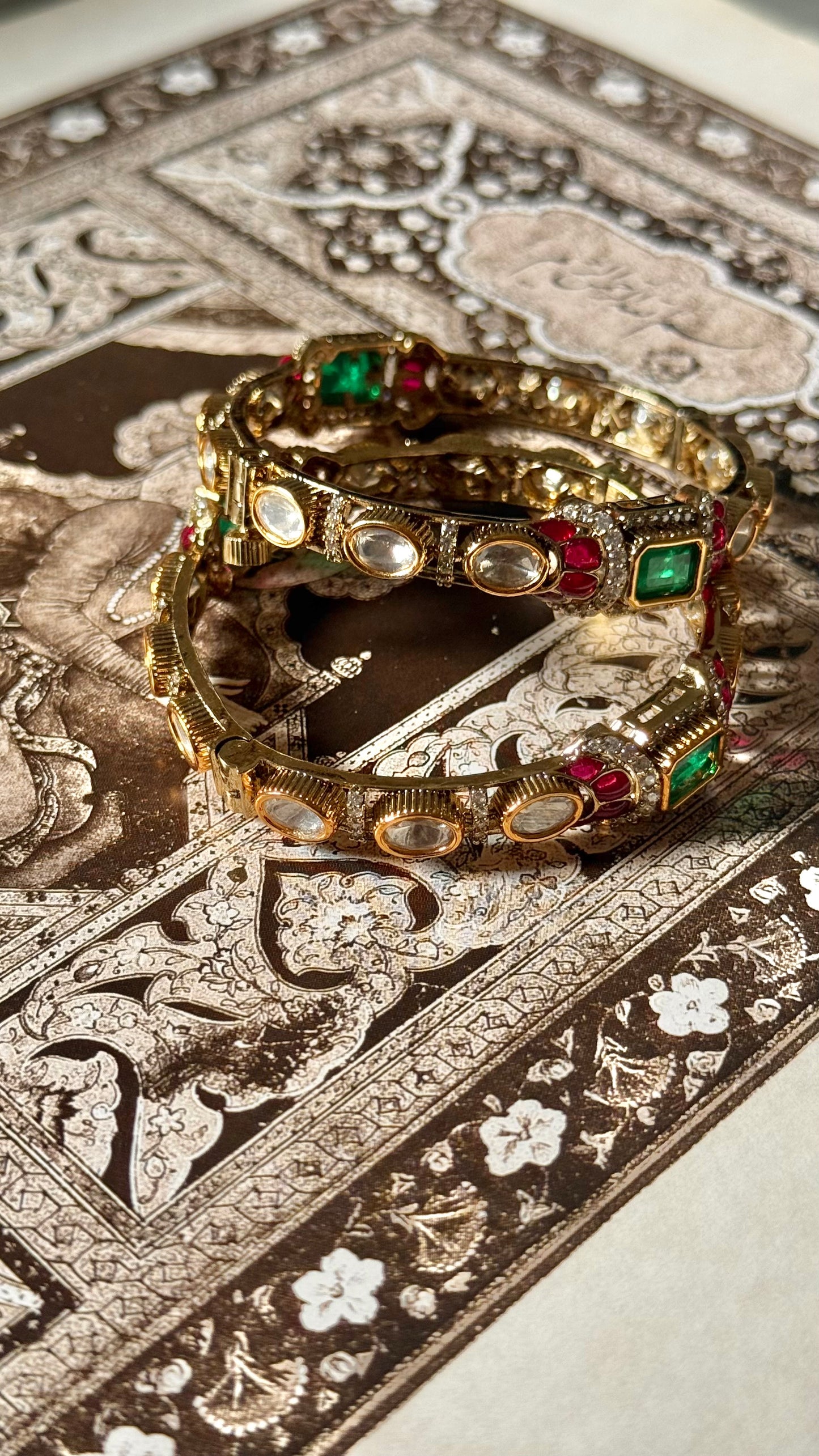 Emerald & rani pink moissanite openable bangle
