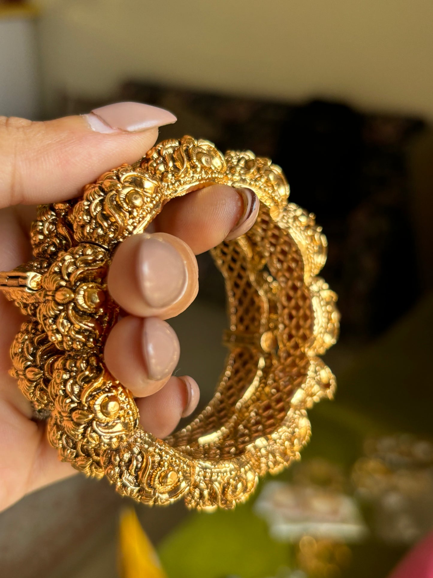 Rajwada antique bangles