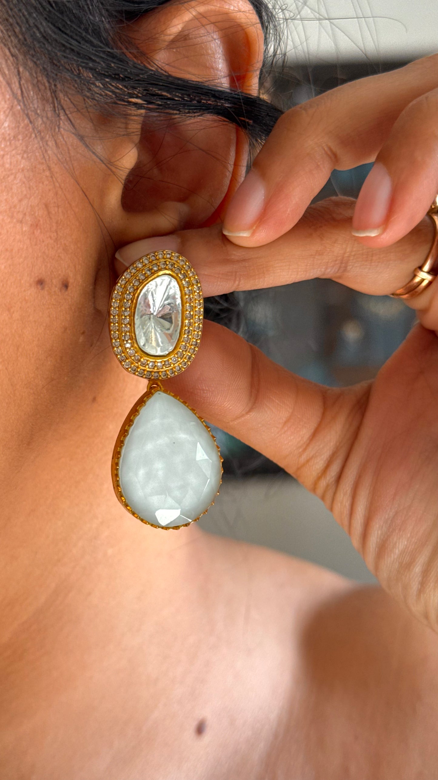 mother of pearl black gold dual layer necklace