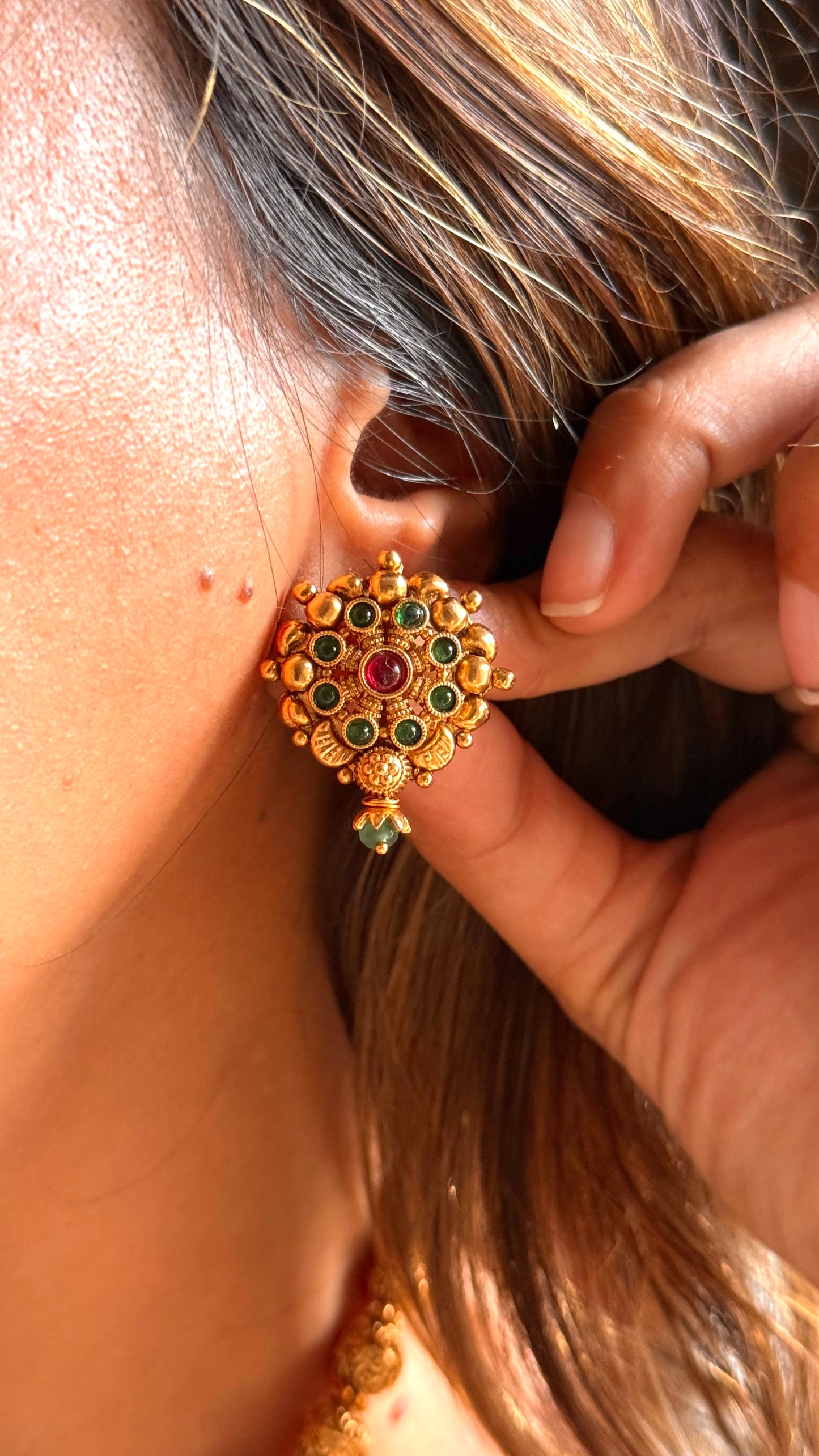 Gold rajwada Necklace with matar mala detailing