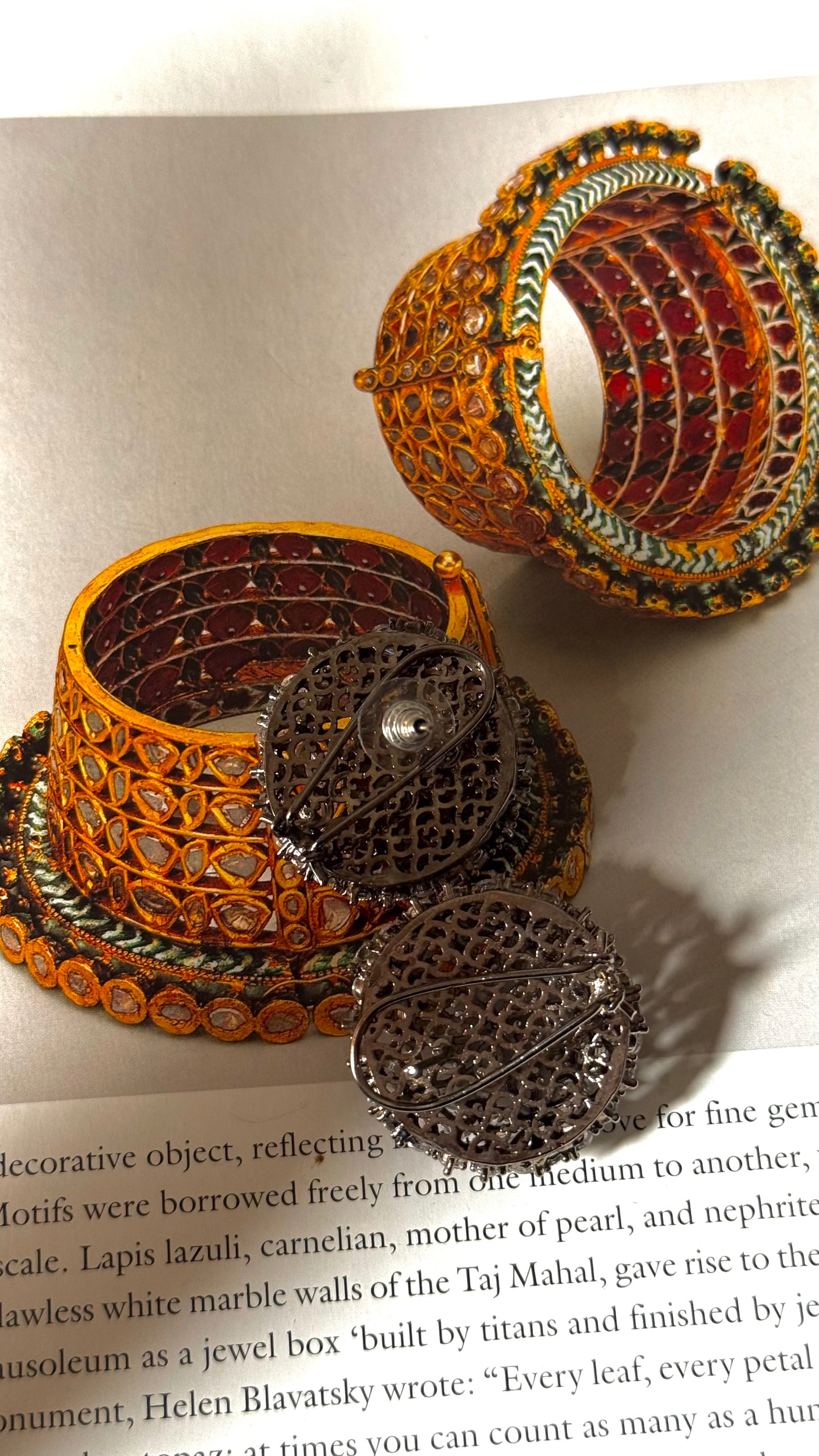 Zircon black metal studs