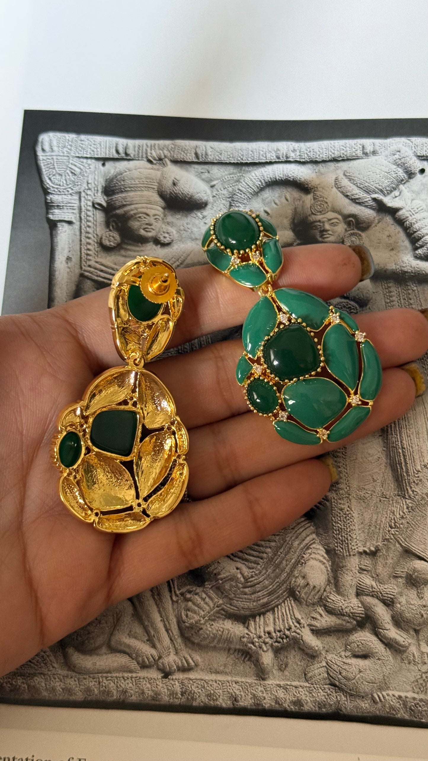 Emerald cocktail earrings