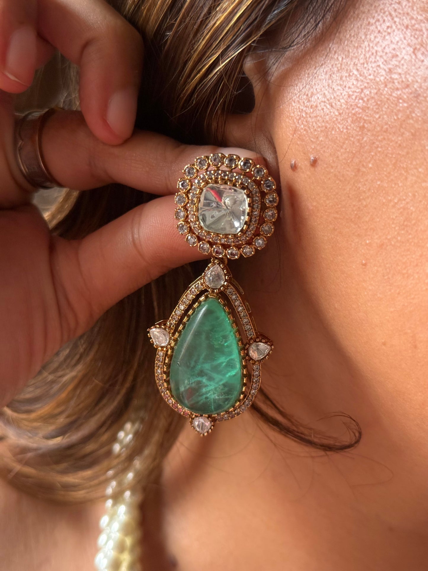 Mint doublet pendant with pearl detailing necklace