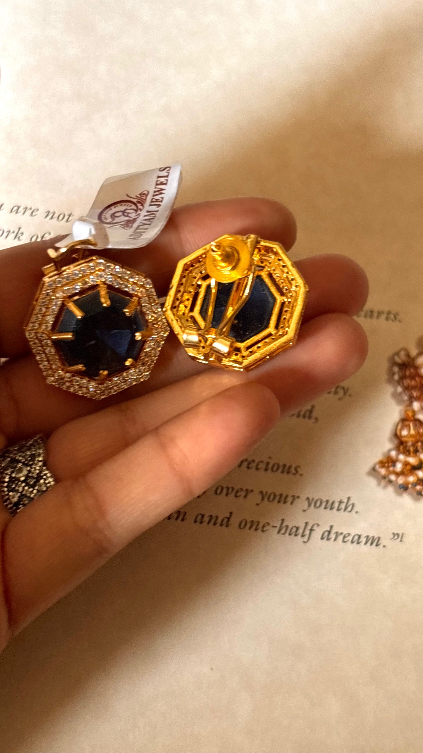 Sapphire doublet moissanite Studs