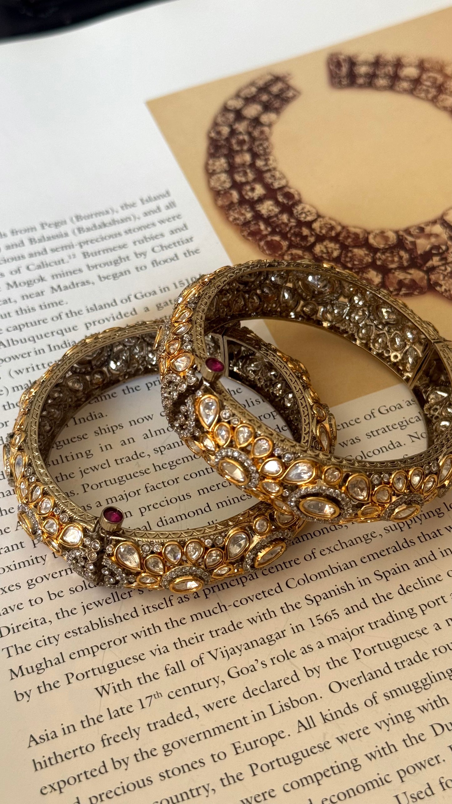 Victorian dual polish designer bangles