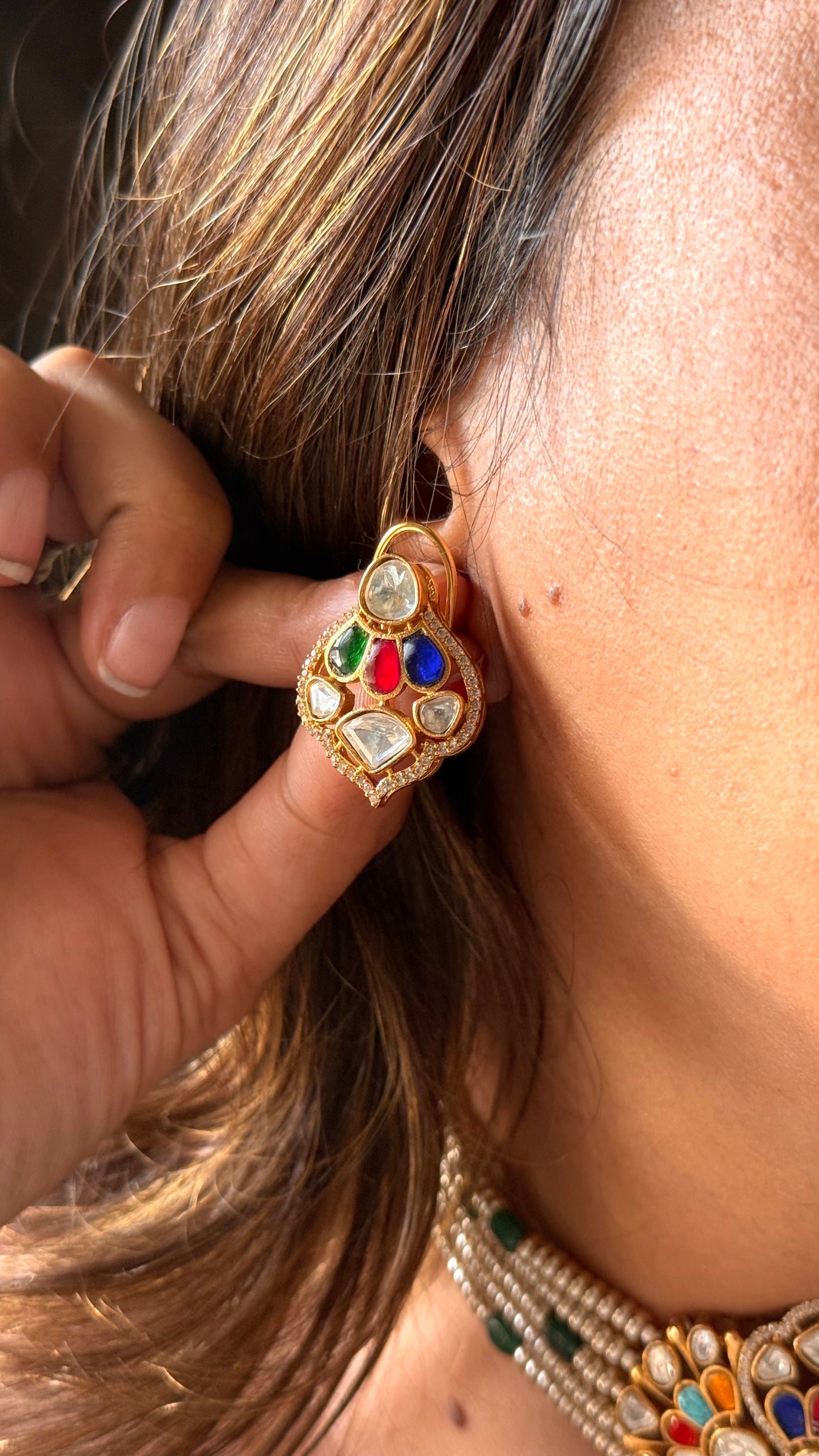 Navratna paachi kundan choker