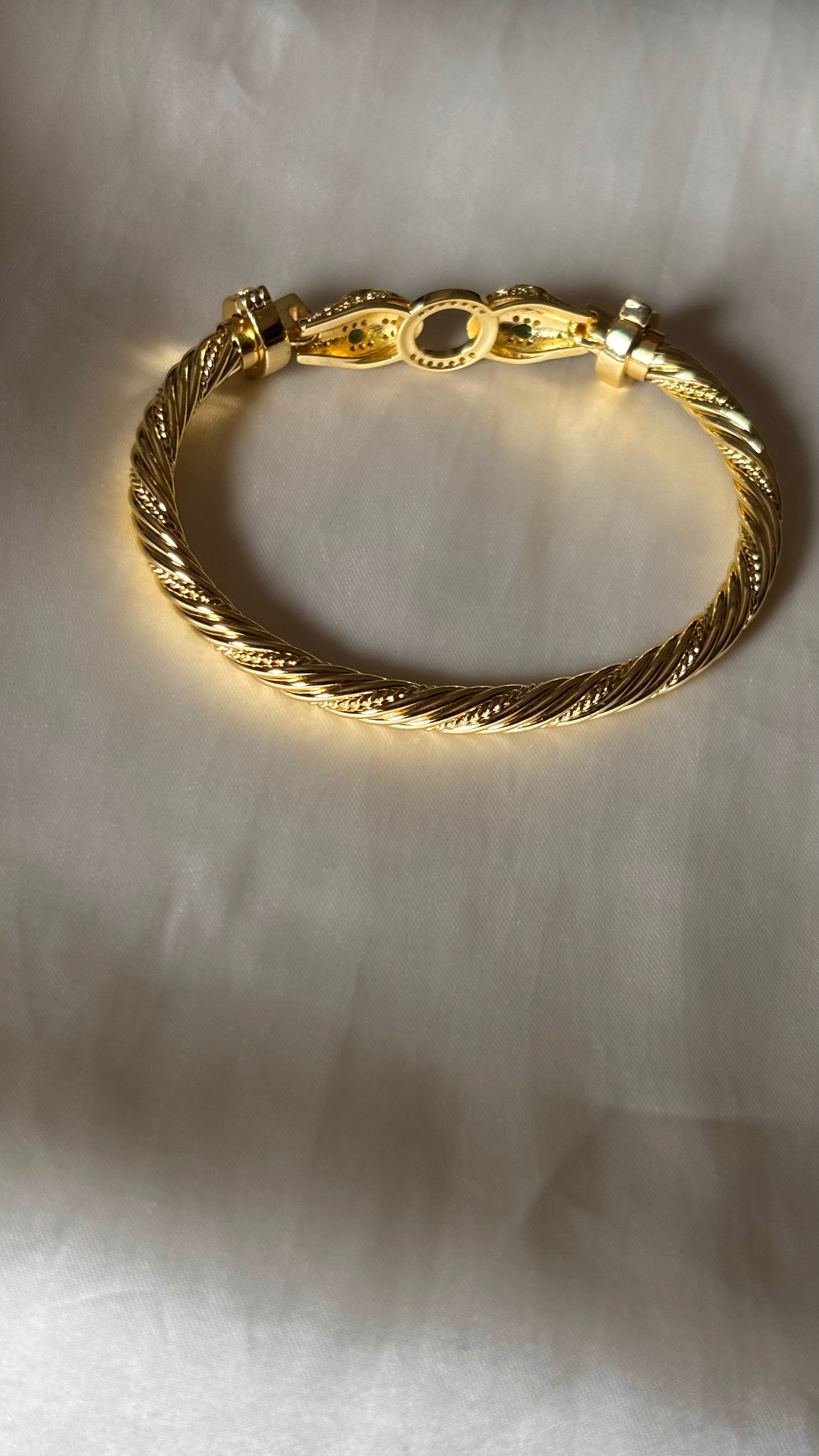 Gold leopard ring bracelet