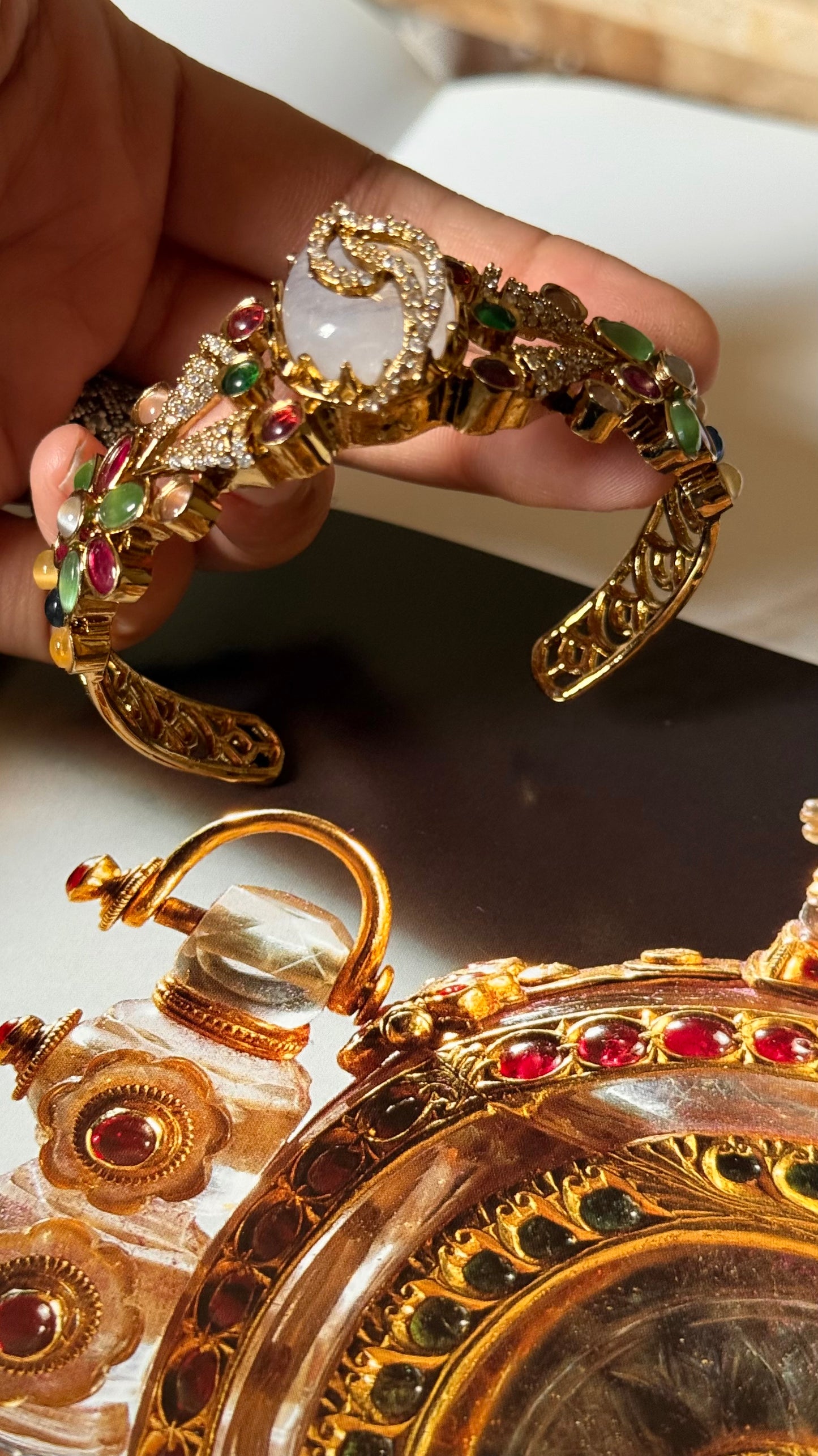 Navratna doublet designer bracelet