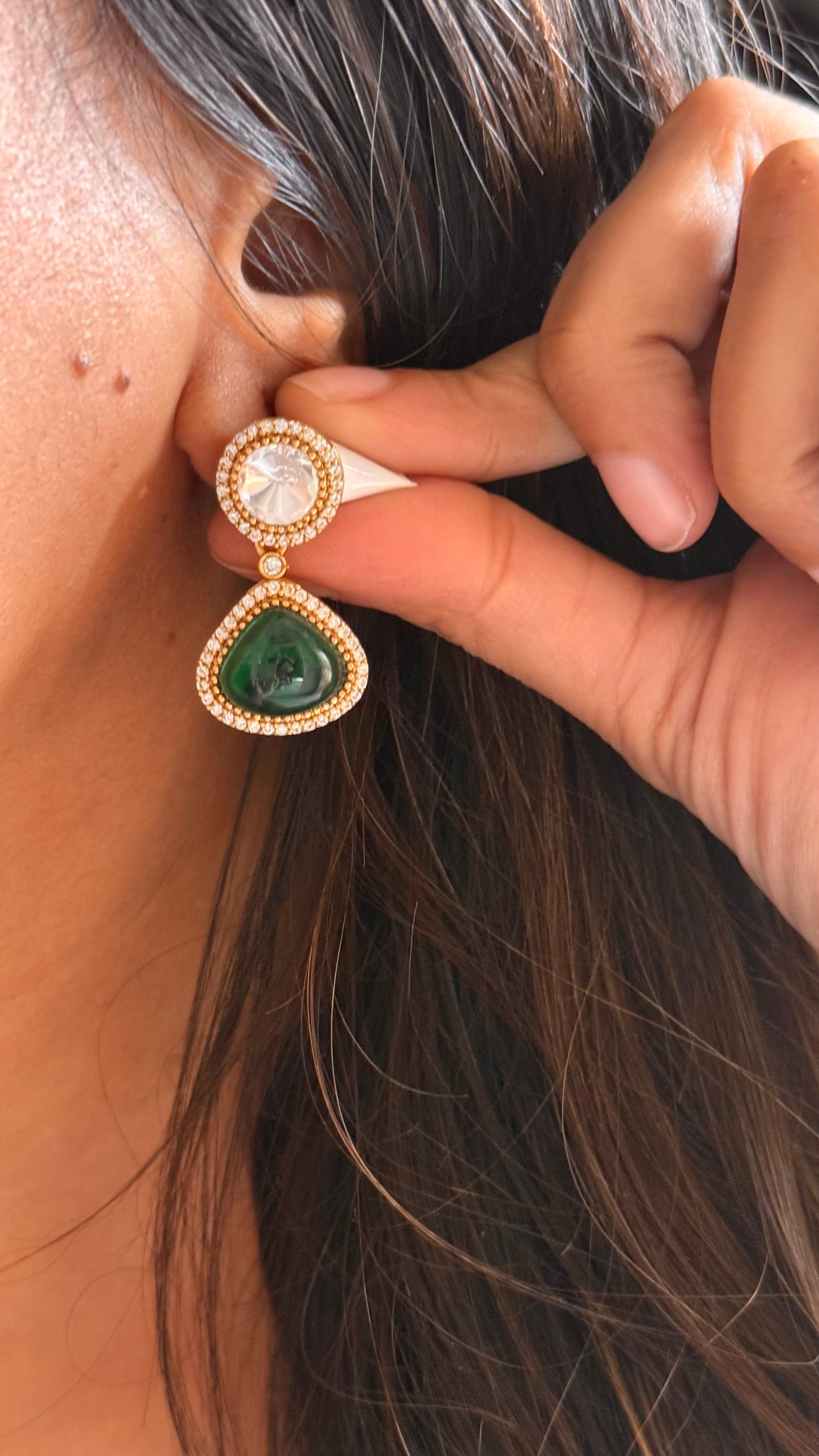 Emerald gold minimal necklace set