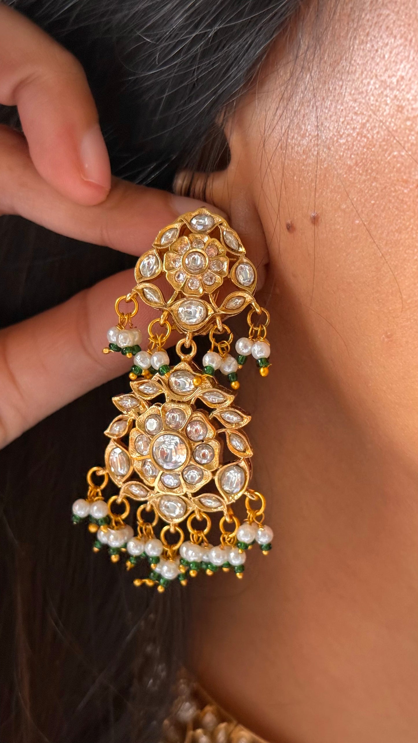 Heritage floral moissanite collar necklace