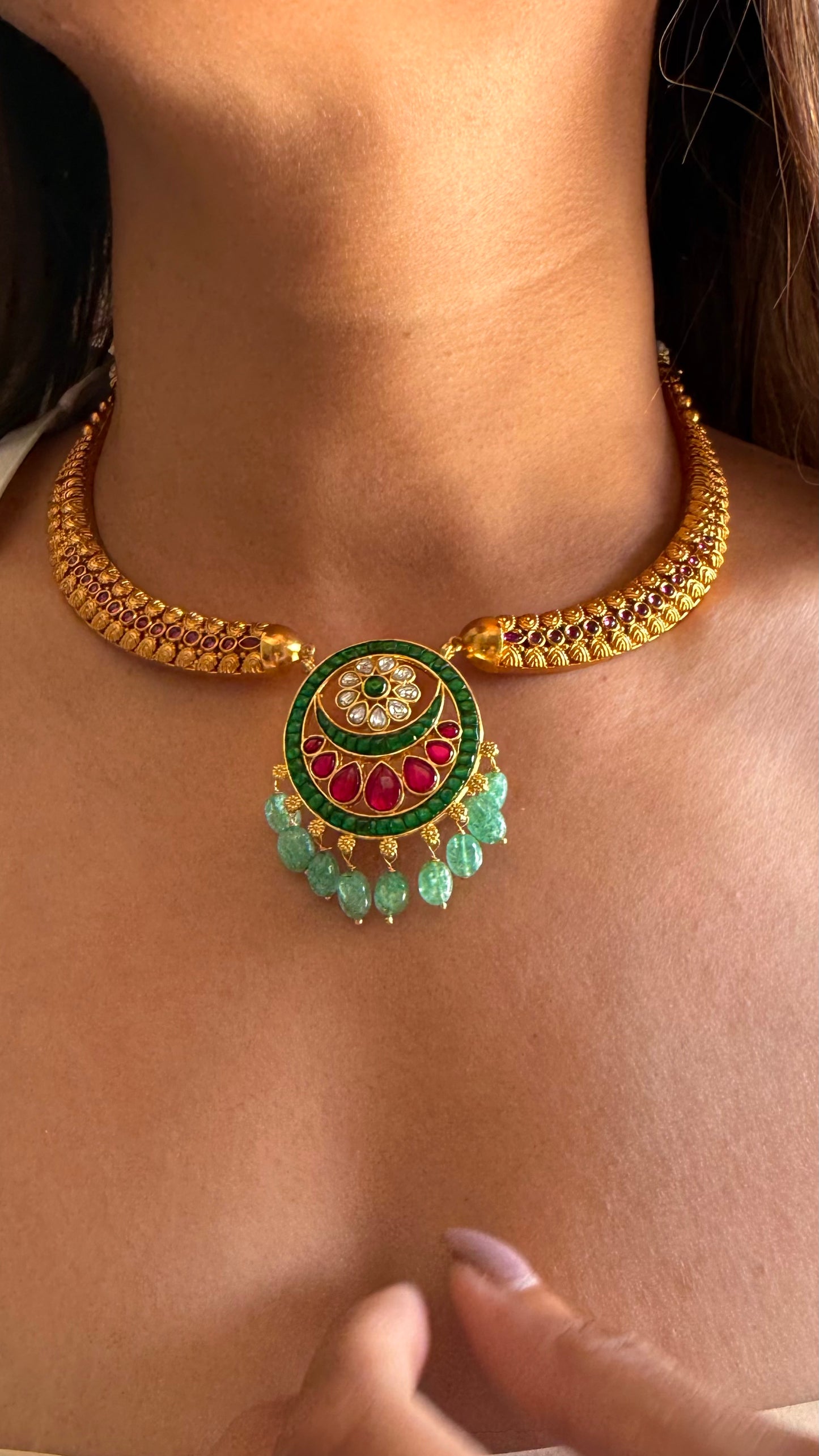 Emerald & ruby mint drop hasli