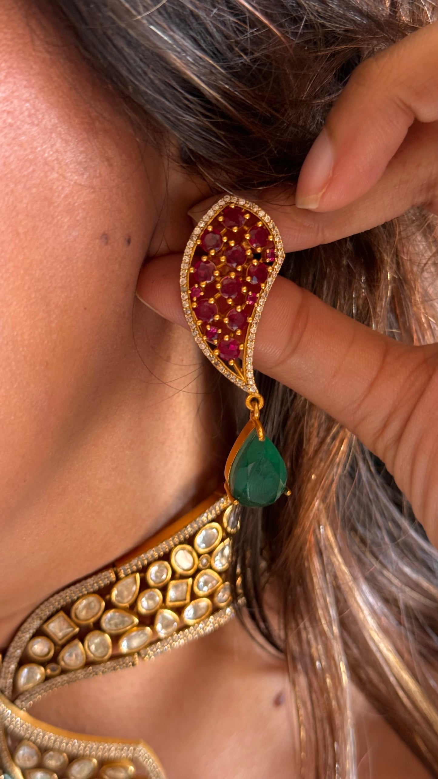 Ruby & emerald stone cocktail necklace