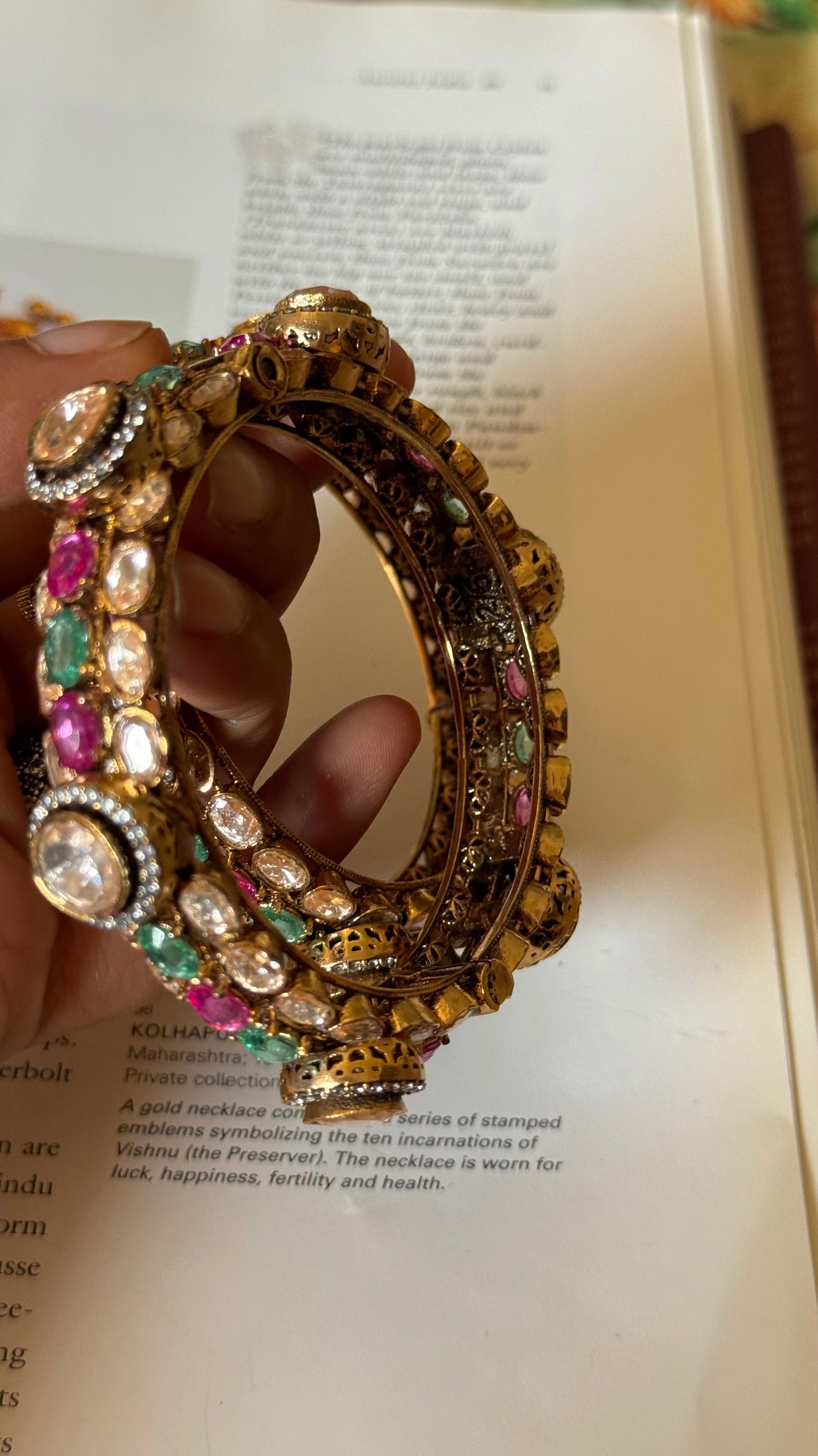 Real moissanite peeli polki rose quarts & mint bangles