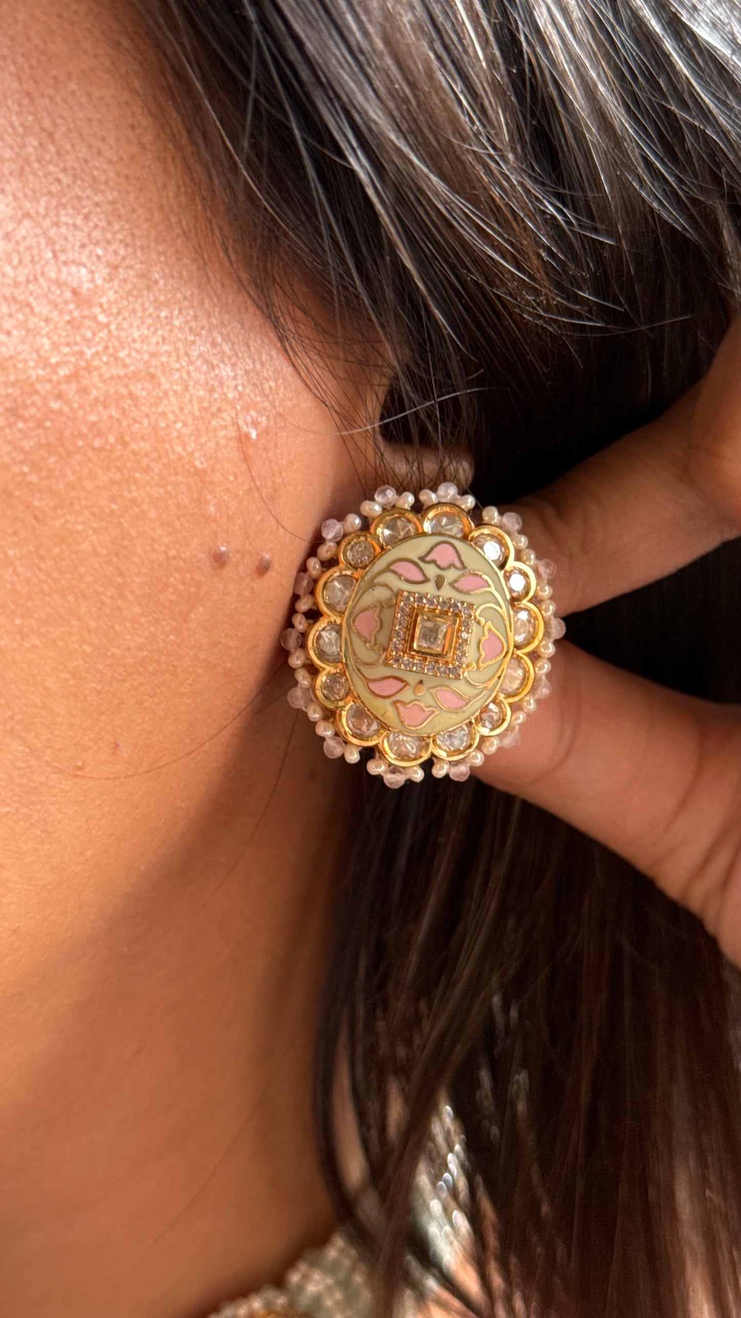 Rose quartz & mint meenakari heritage choker