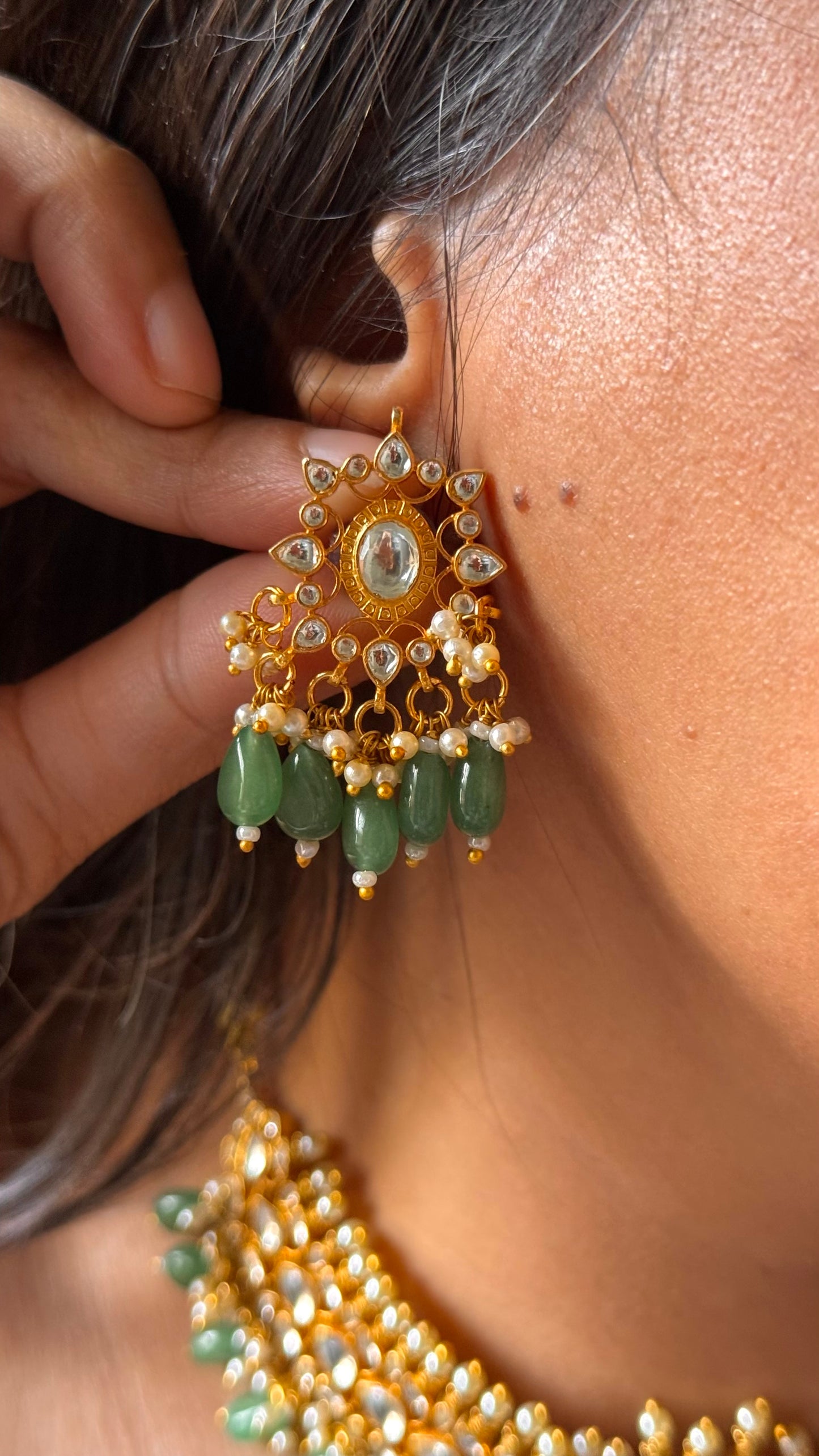 Real paachi kundan with emerald drop choker