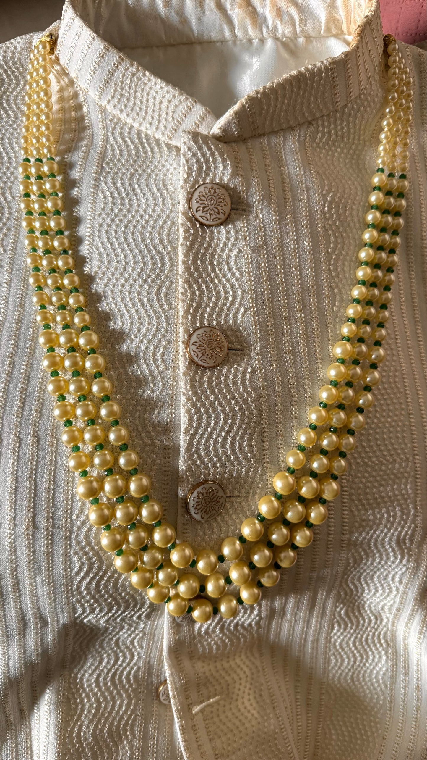 Triple line gold pearl & emerald string