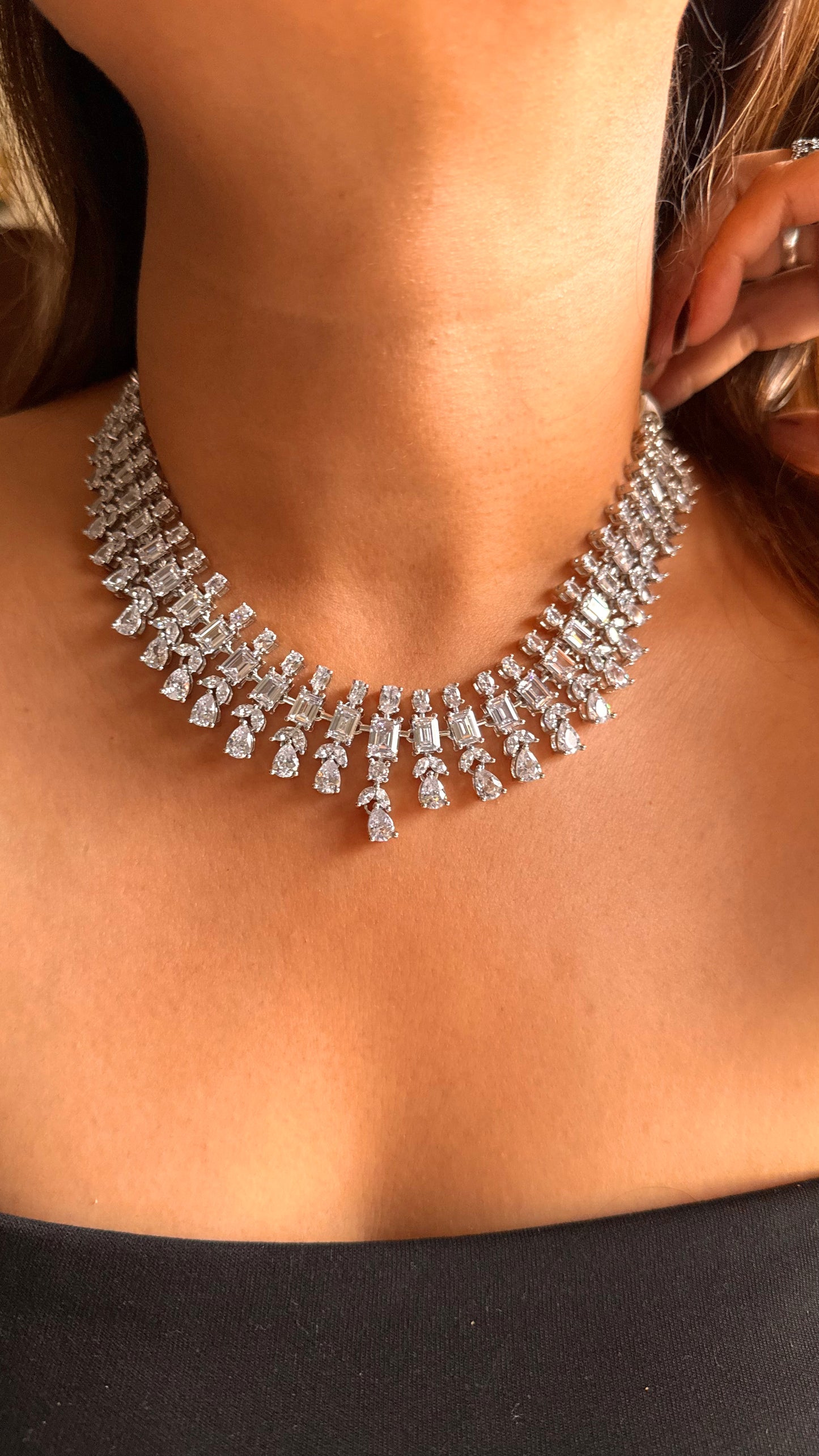 Block & drop shape cz diamond necklace