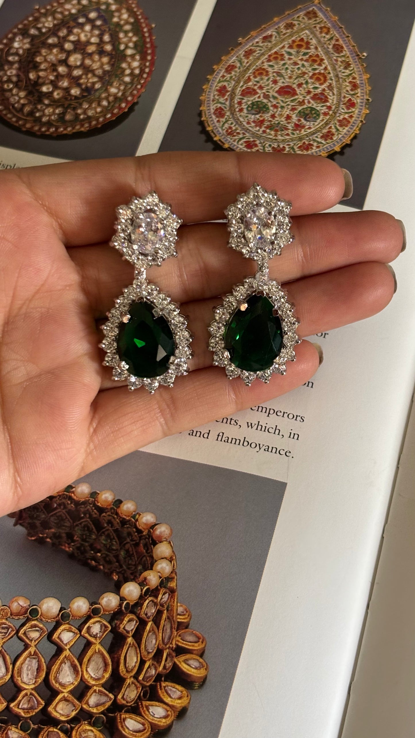 Emerald doublet cz diamond choker Necklace