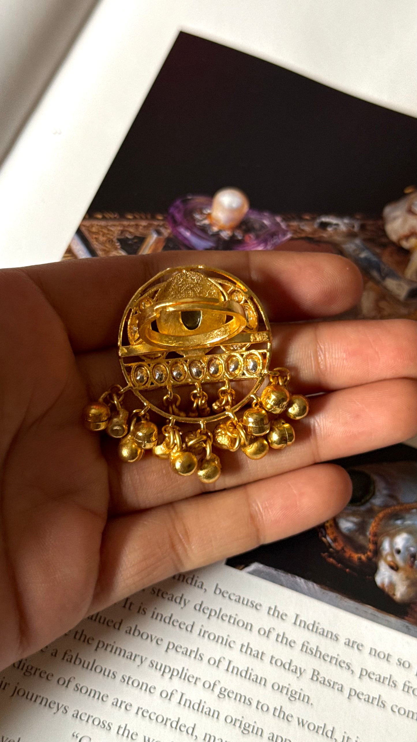 Mint inlay rajwada carving ring