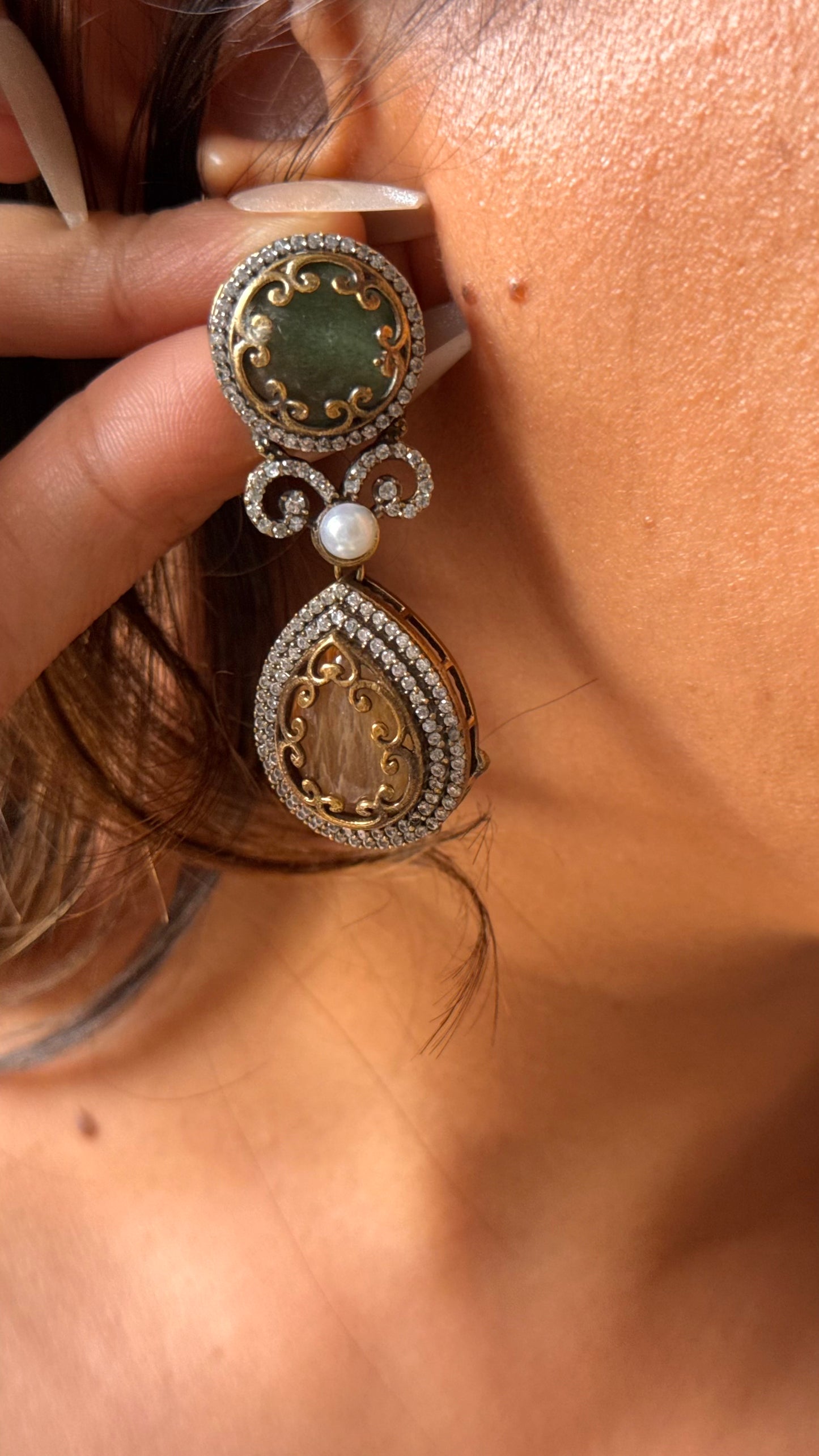 Emerald vintage navratna Necklace