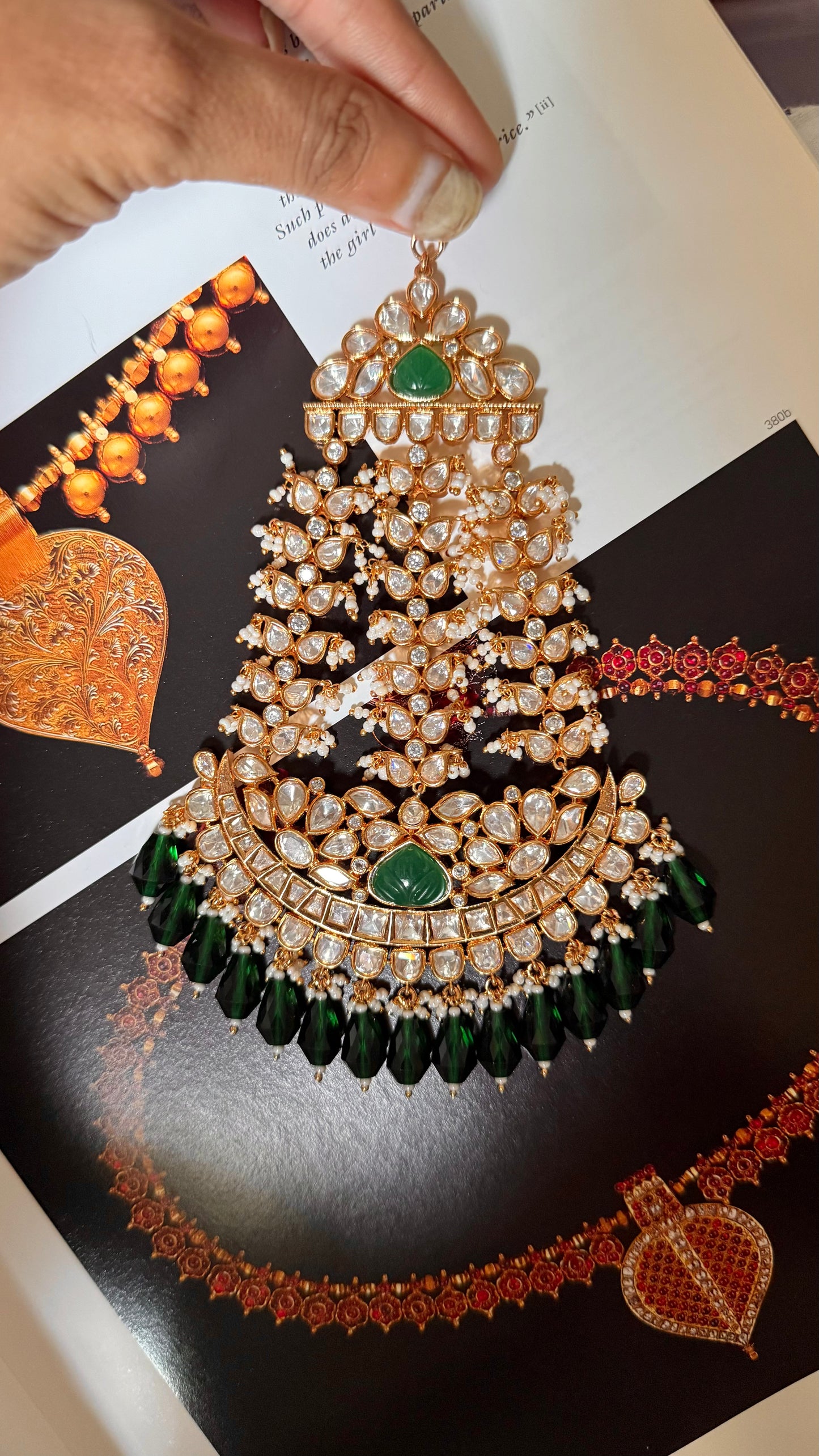 Emerald doublet polki with emerald drop paasa