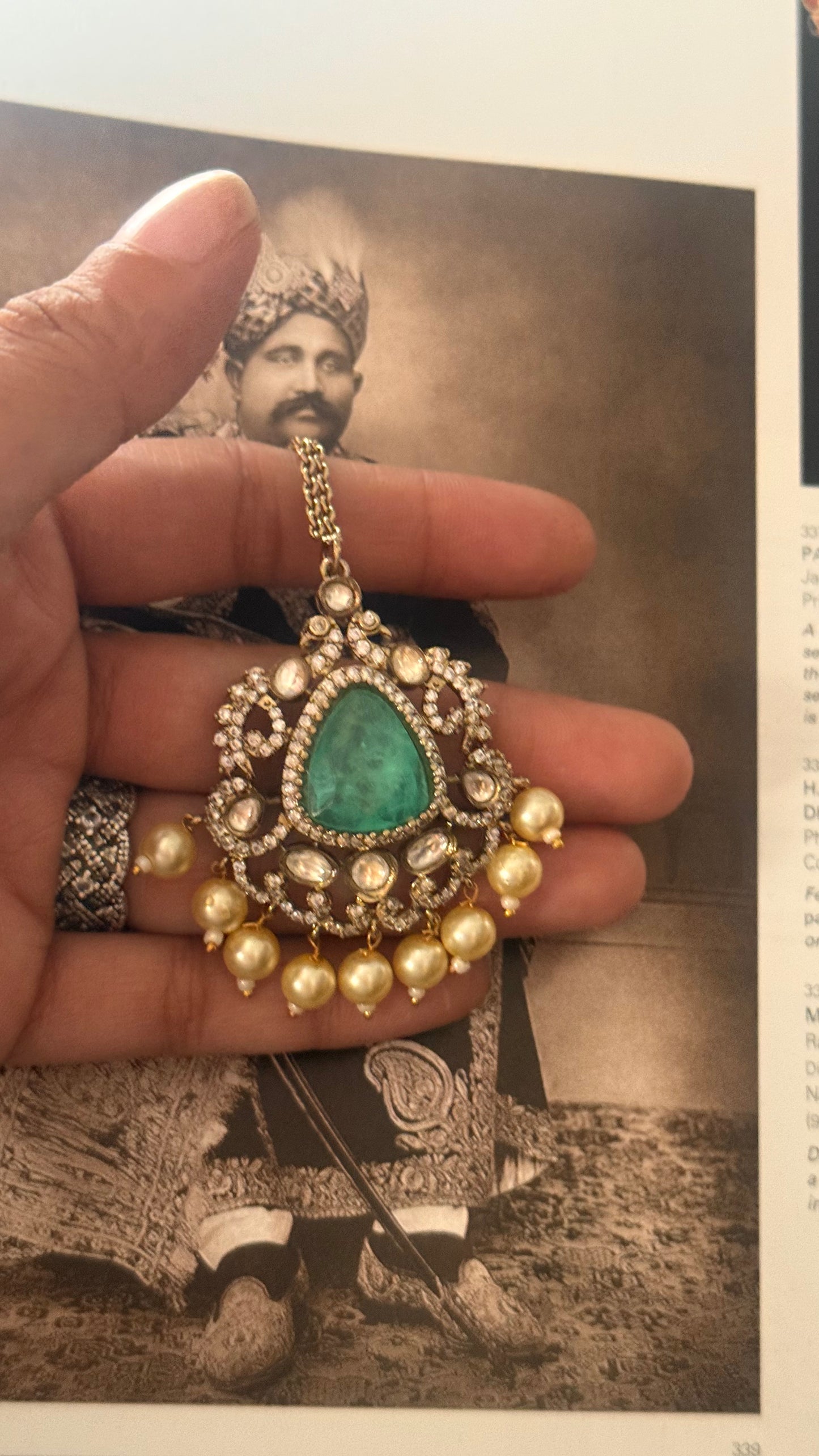 Mint doublet with pearl detailing maangtika