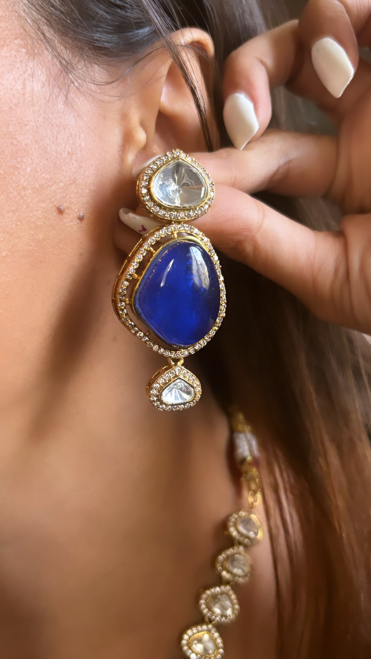 Moissanite Emerald & sapphire necklace