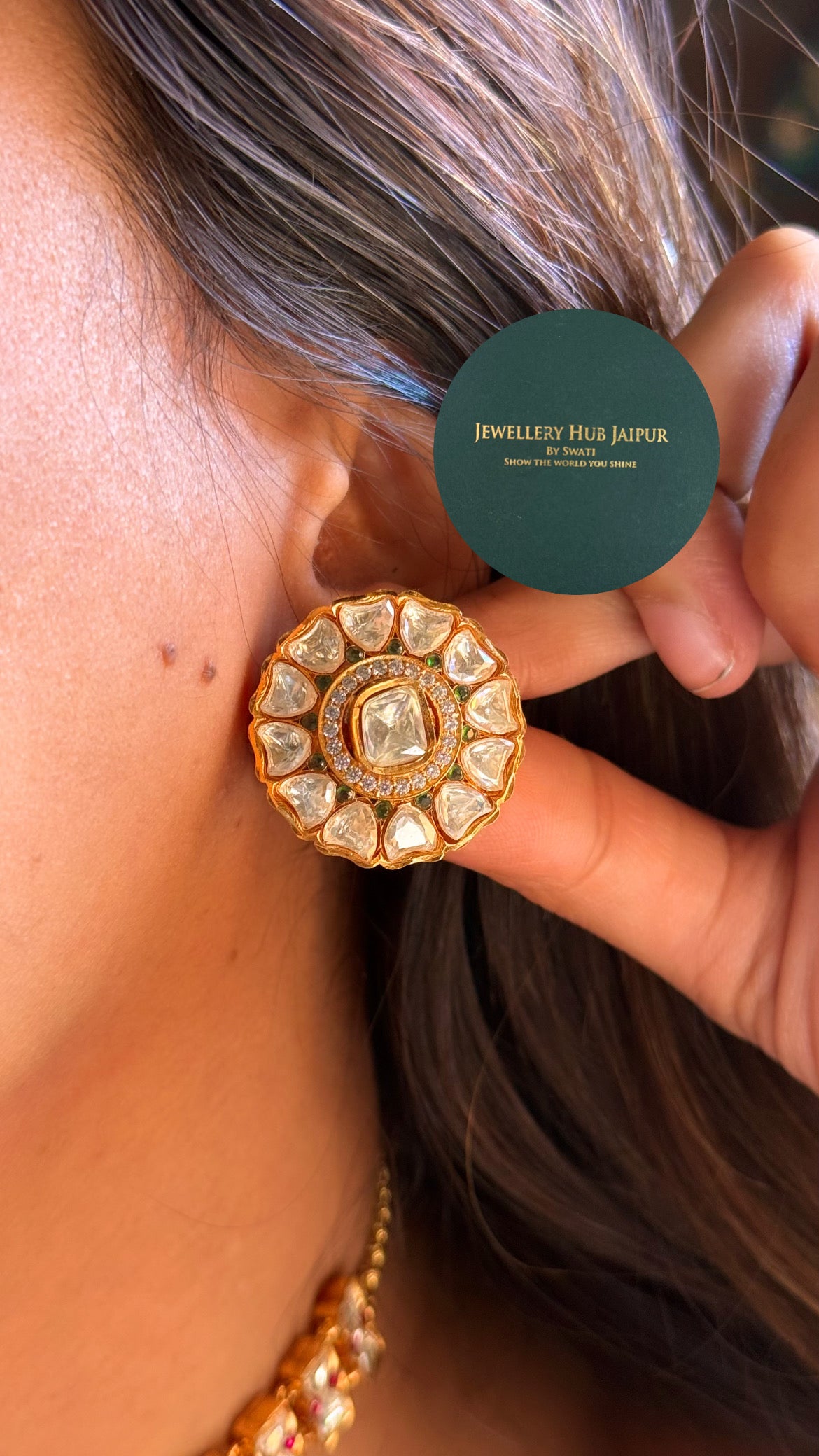 Real moissanite rani pink & emerald floral minimal choker set