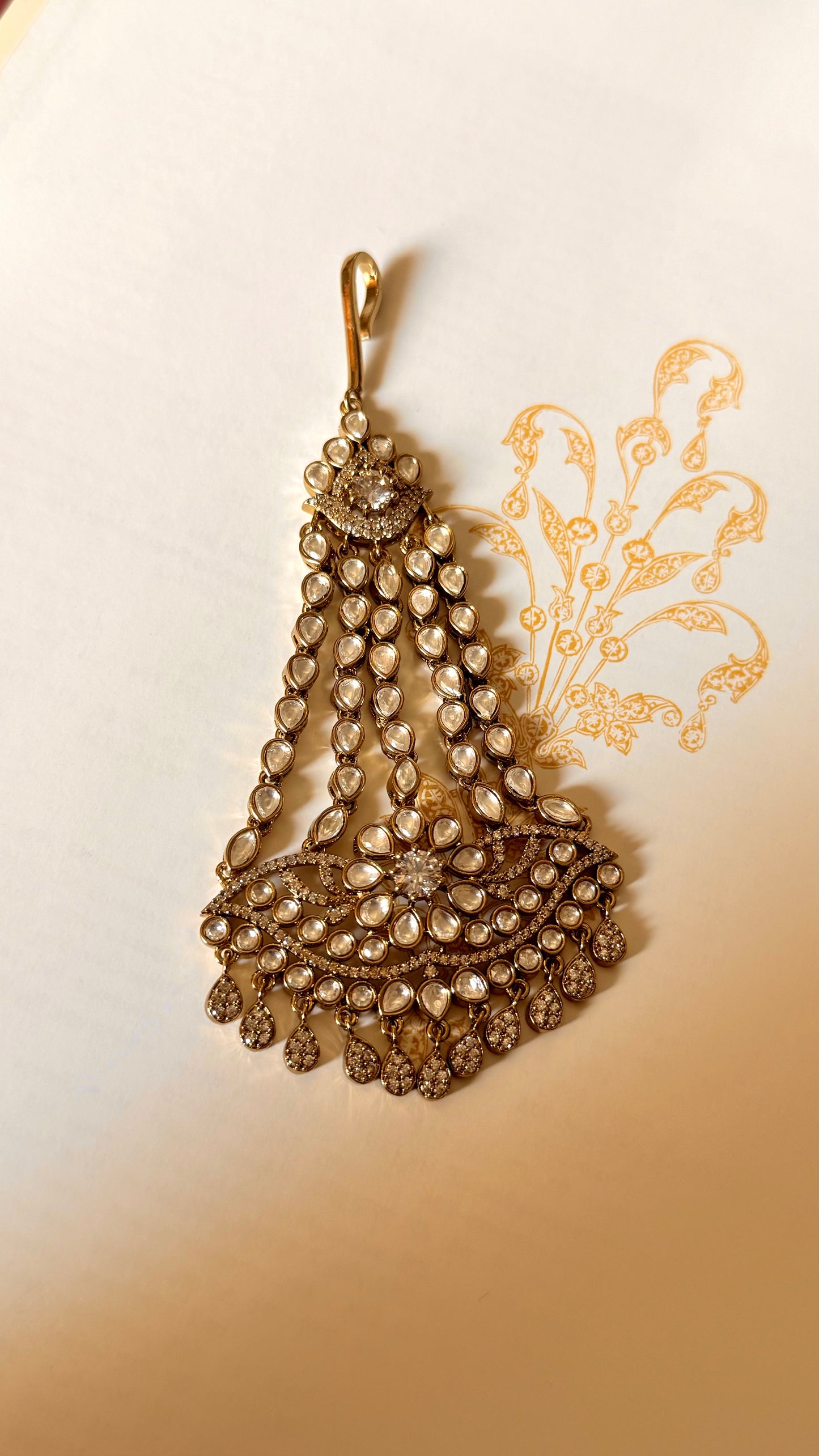 Moissanite victorian paasa