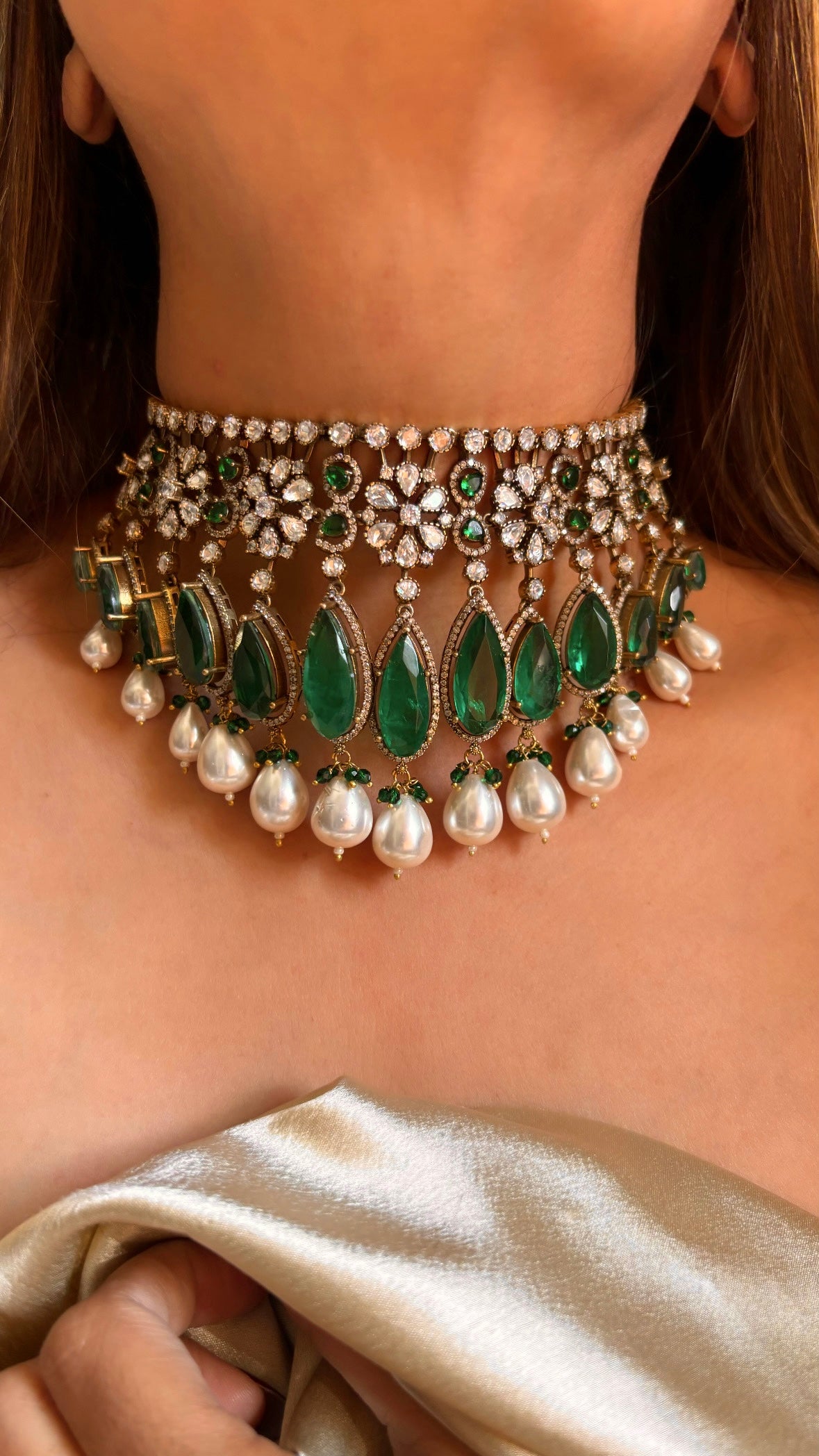 Emerald Moissanite victorian choker necklace with earrings