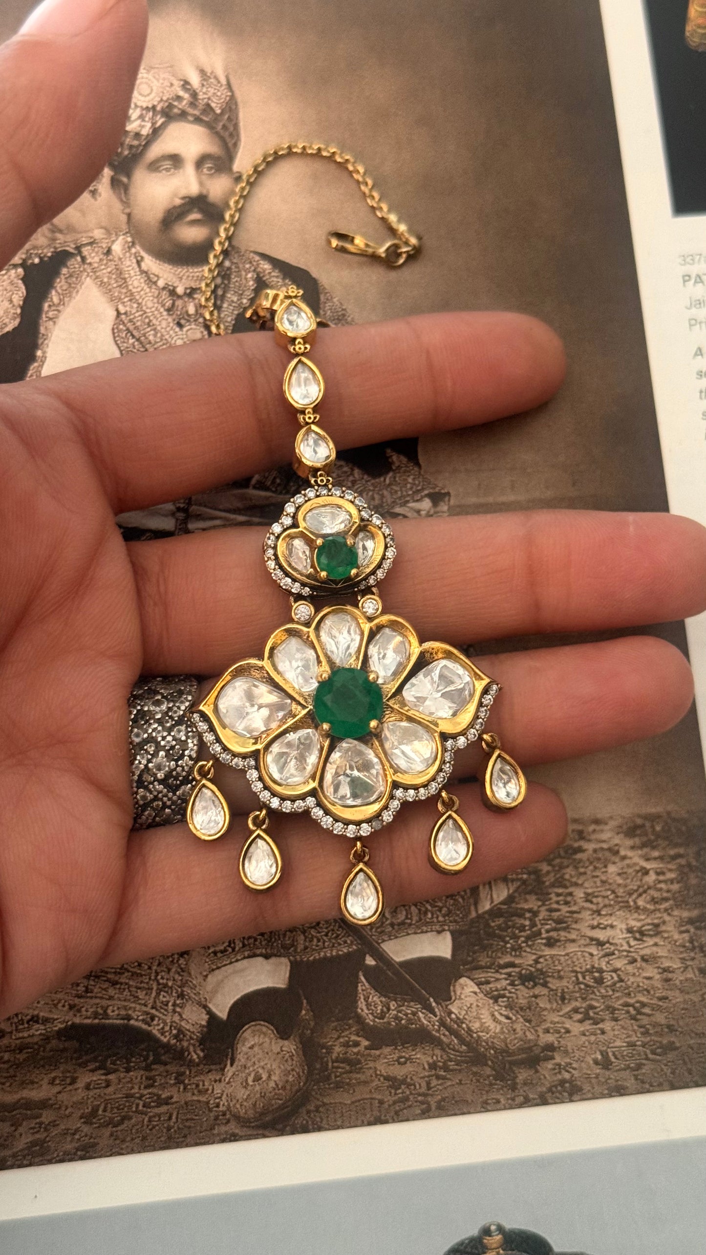 Emerald meenakari moissanite gold polish mangtika