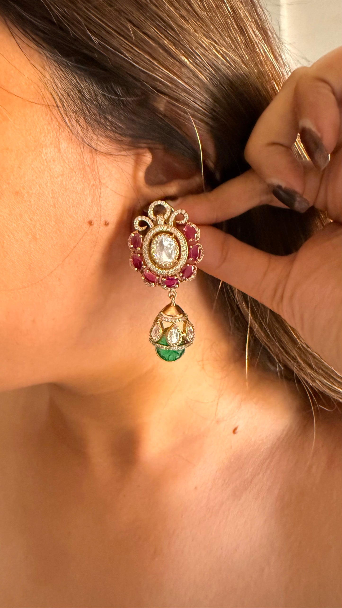 Masterpiece Emerald doublet inlay with rani pink moissanite set