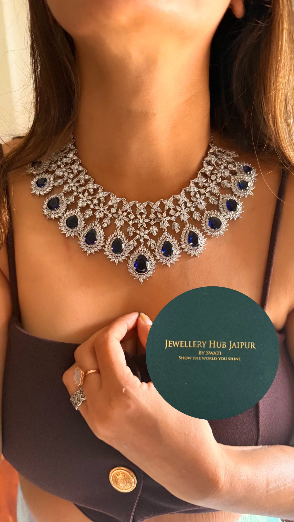 Liza Sapphire doublet diamond collar set