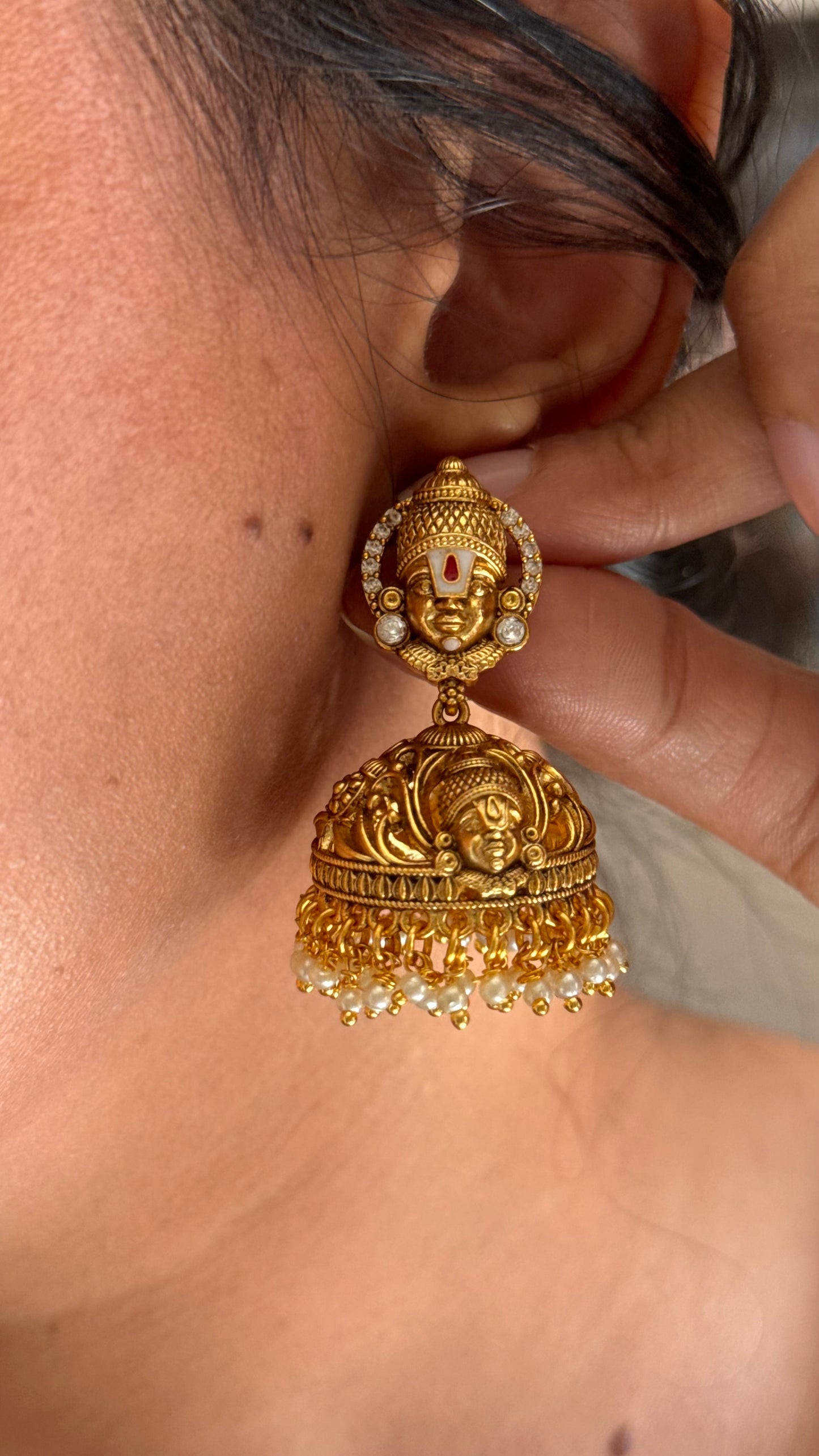 Lord Venkateswara mint pendant set