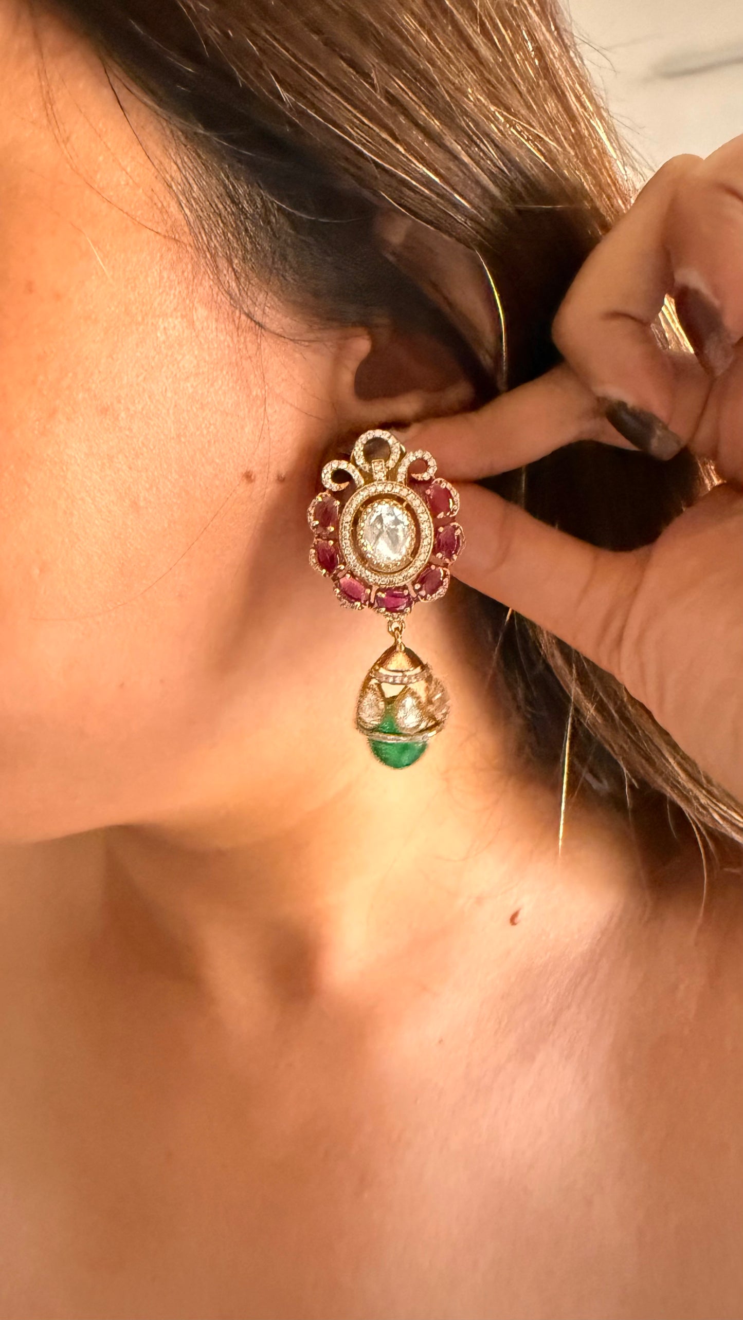 Masterpiece Emerald doublet inlay with rani pink moissanite set
