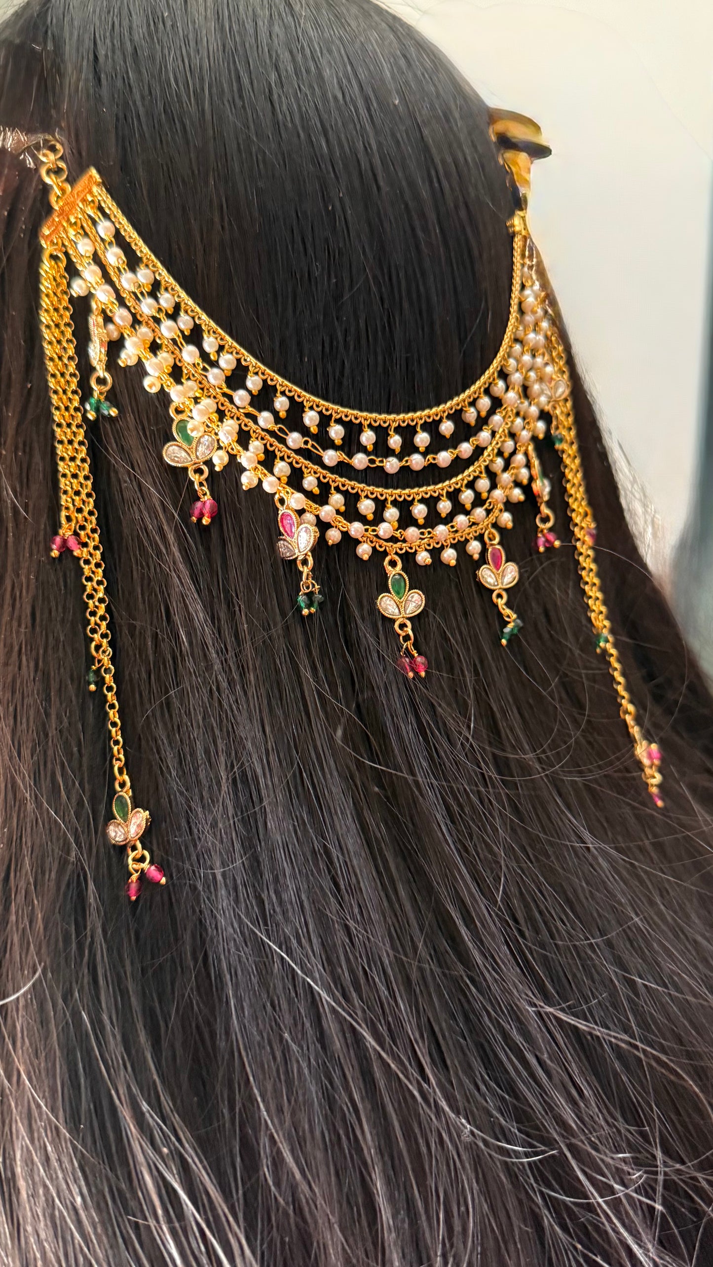 Emerald & ruby hair accessory