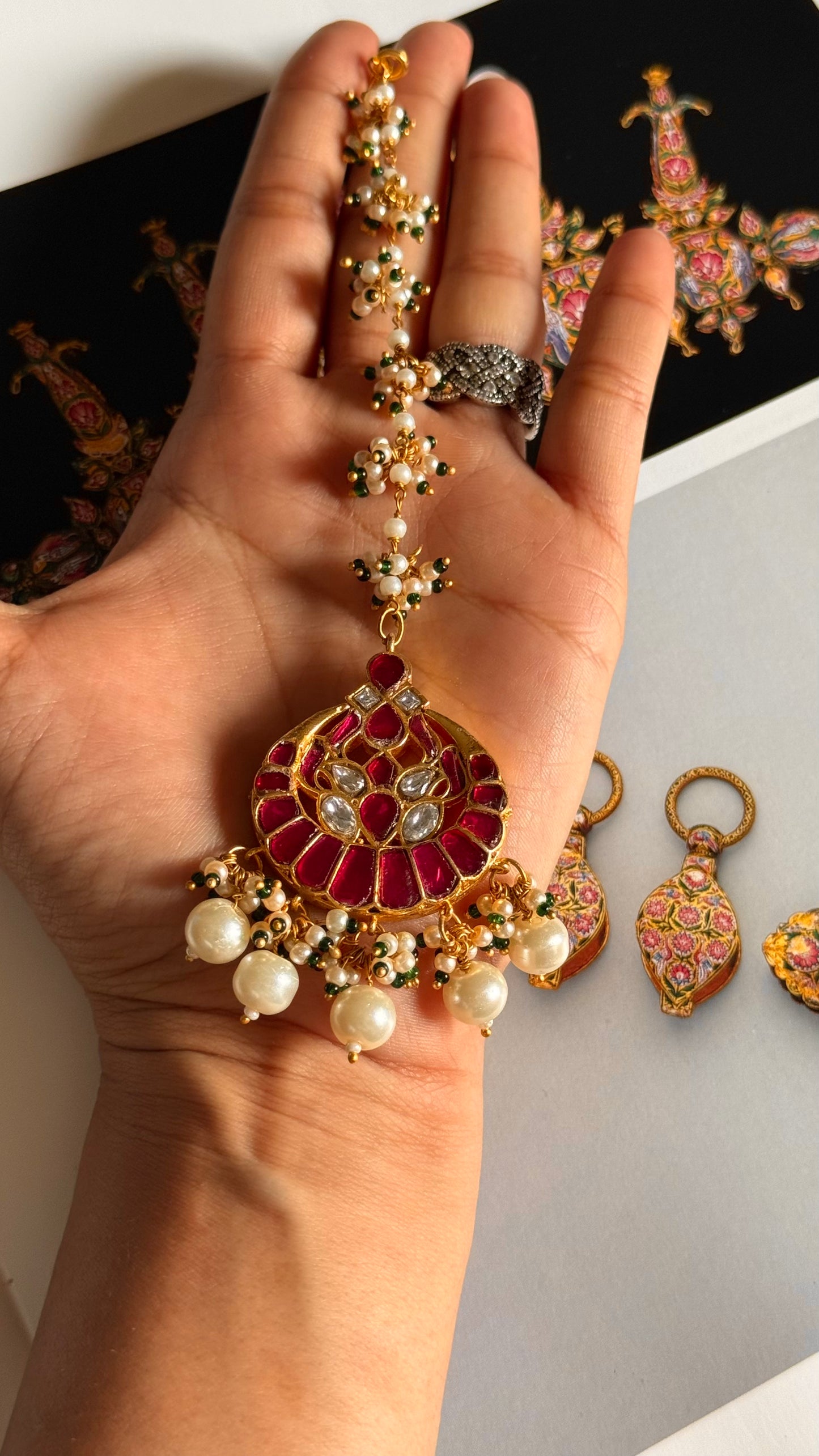 Paachi Rani pink heritage maangtika