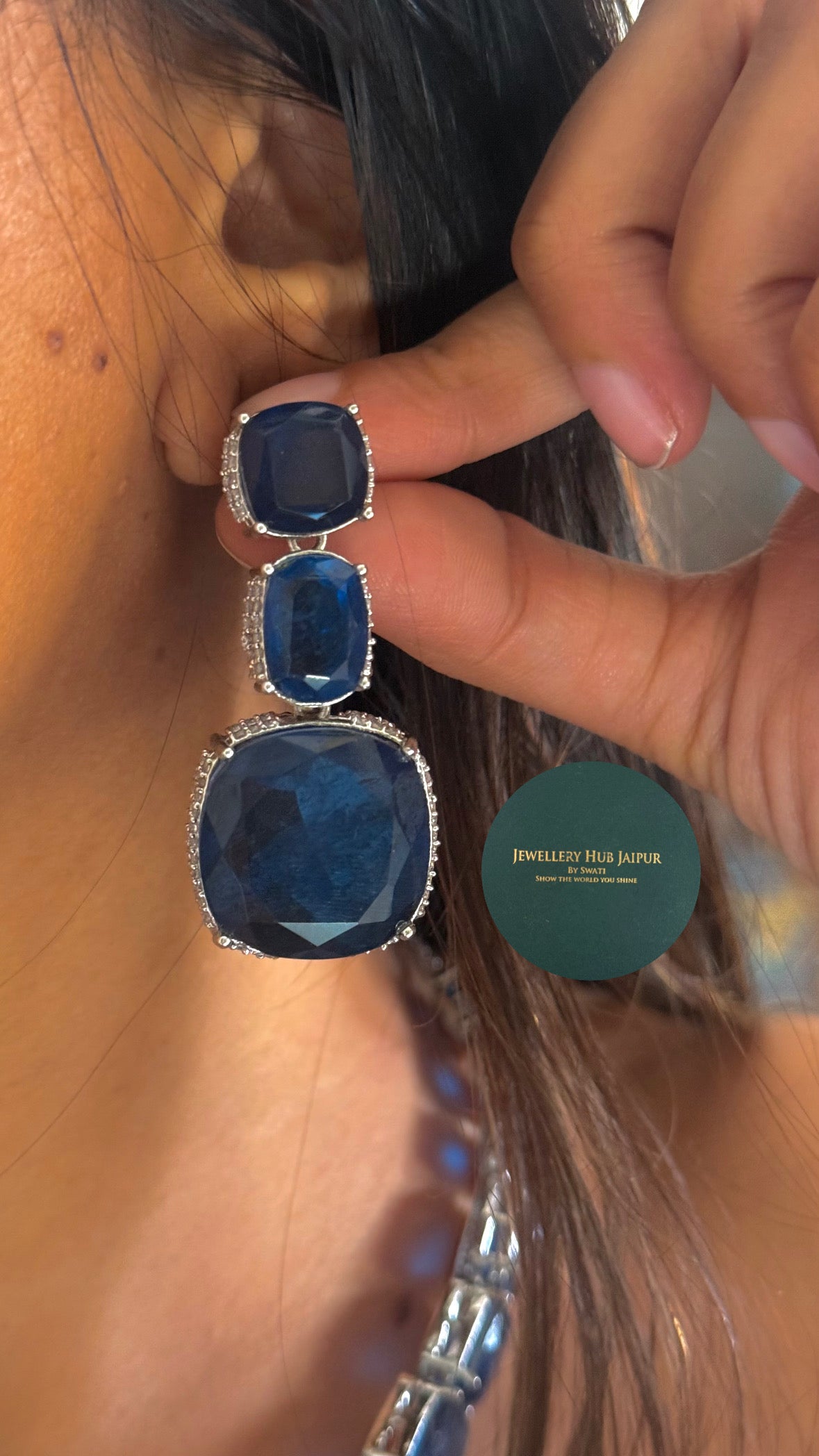Sapphire cocktail necklace