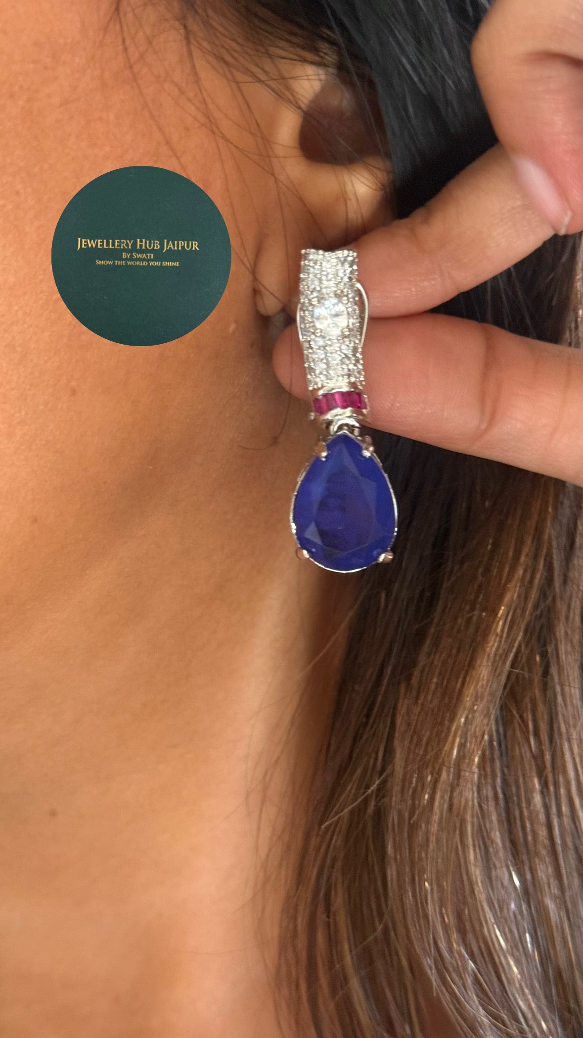 Sapphire doublet cz diamond necklace