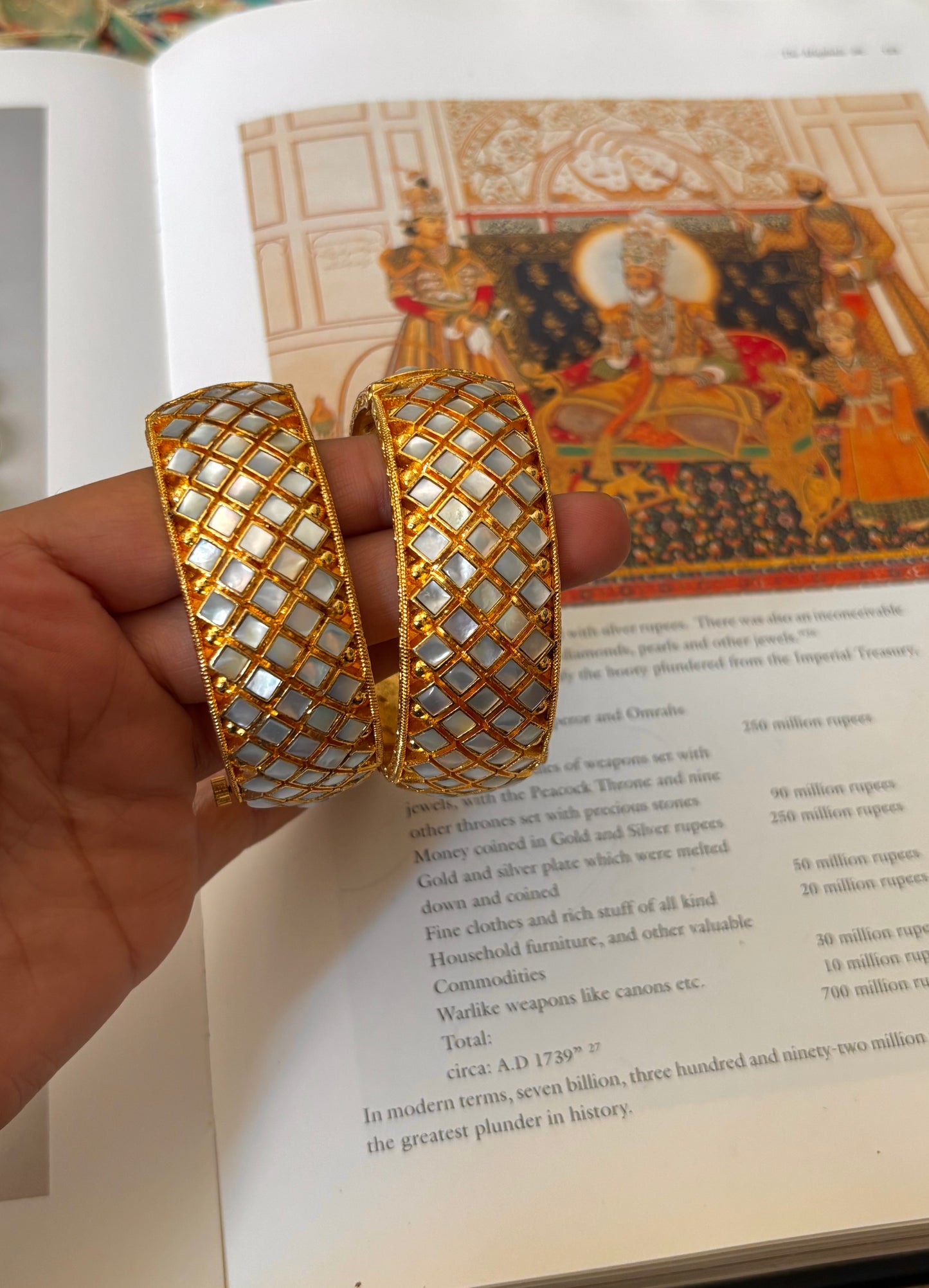 Mother of Pearl heritage paachi bangles