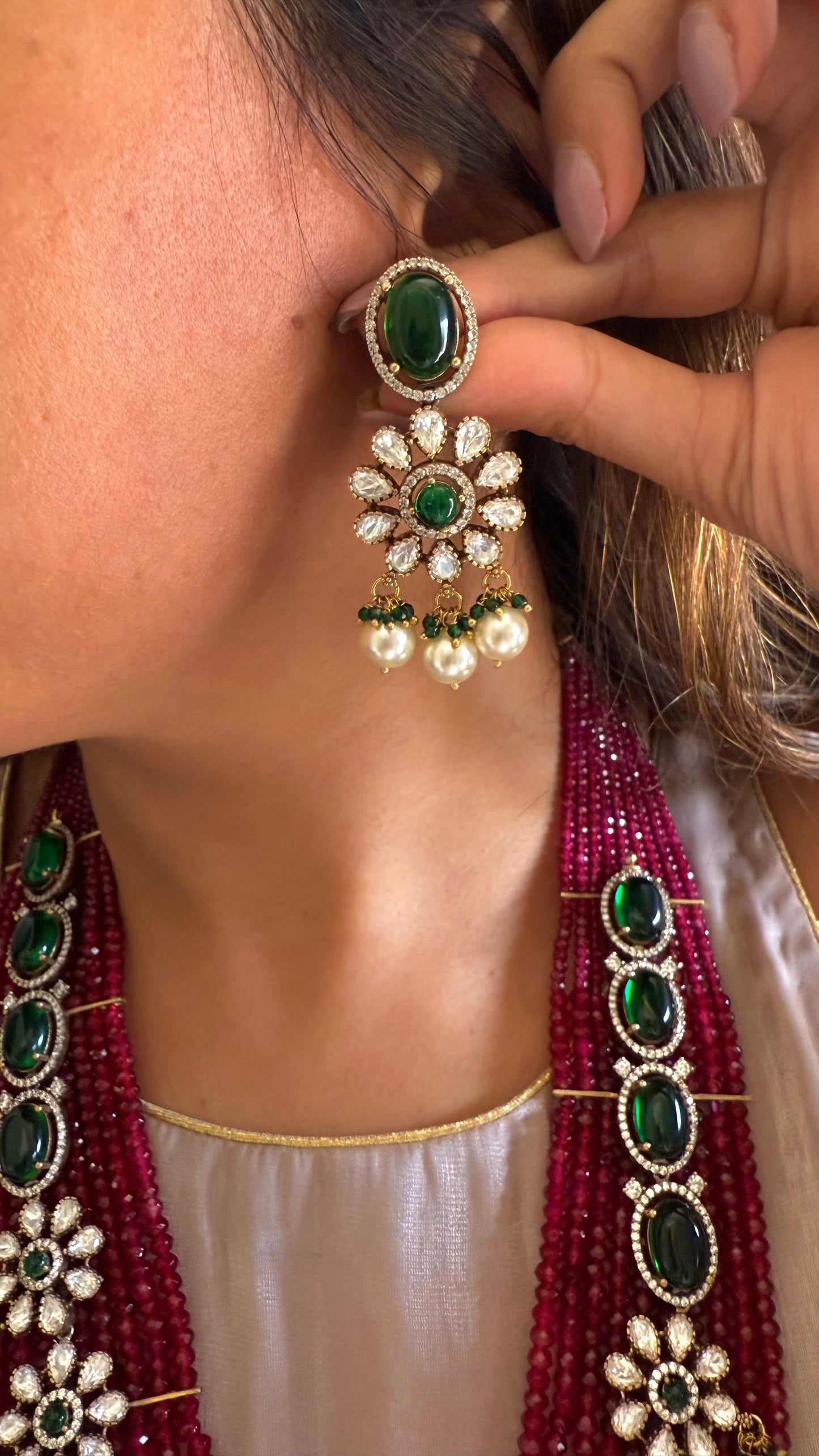 Vrishti Emerald & Ruby Moissanite Chandi polki necklace