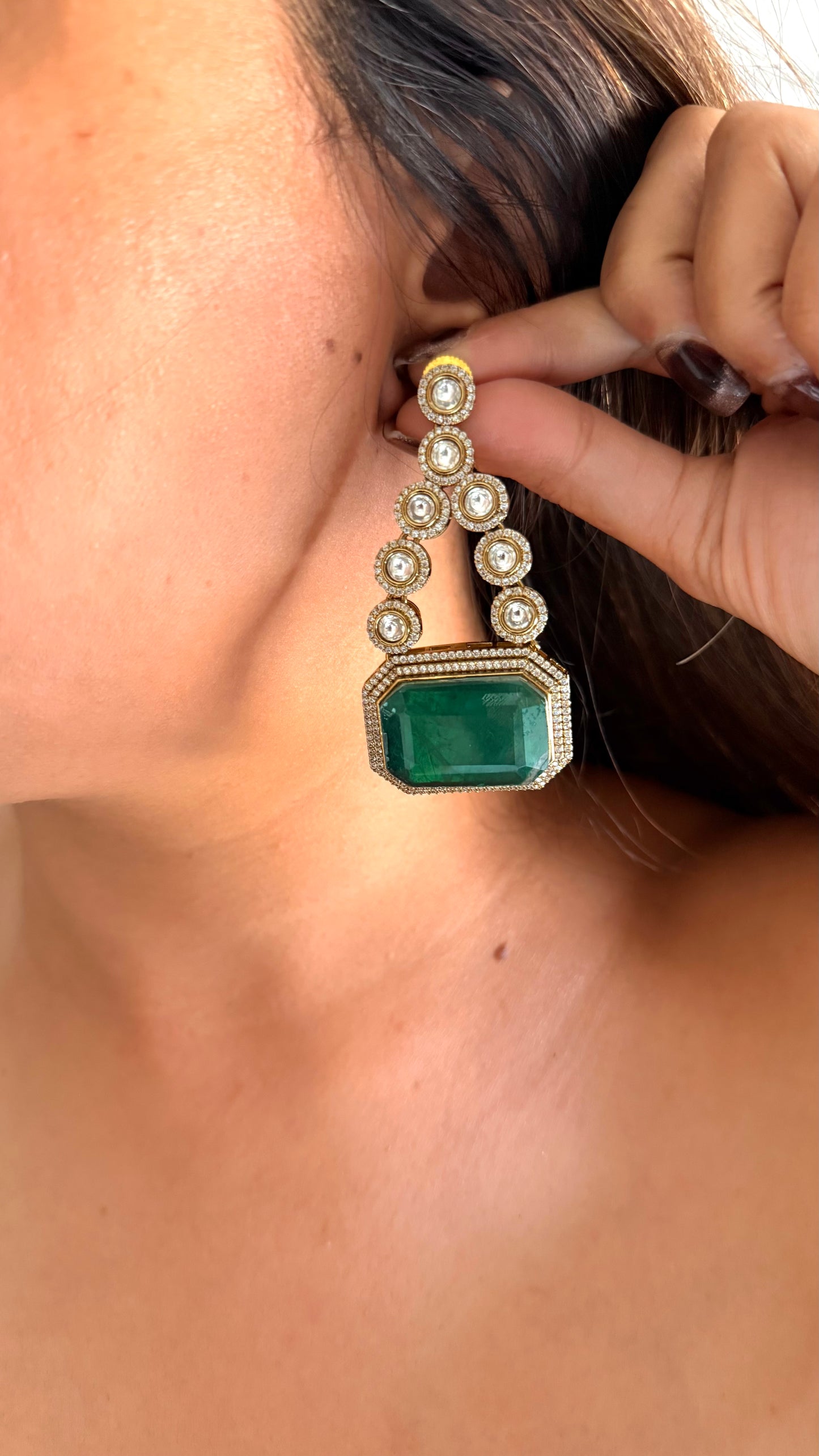 Chitra Emerald doublet moissanite triple layer necklace
