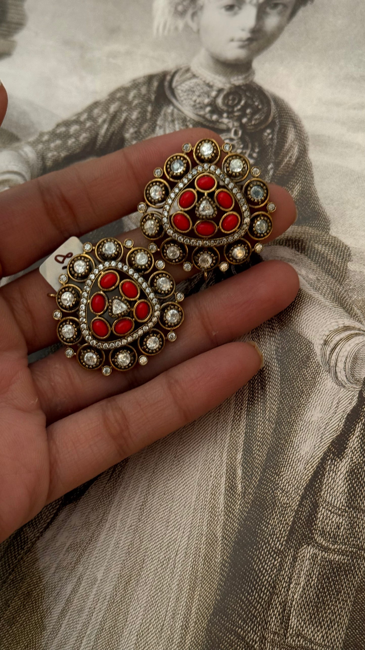 Potta Red Victorian studs