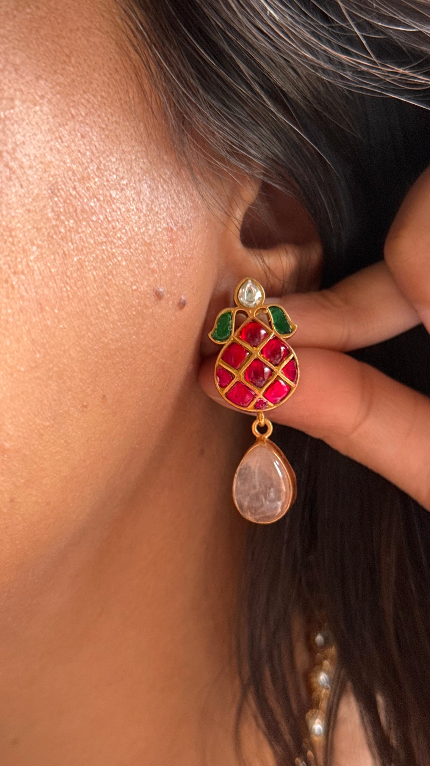 Rose quartz designer Amrapali minimal set