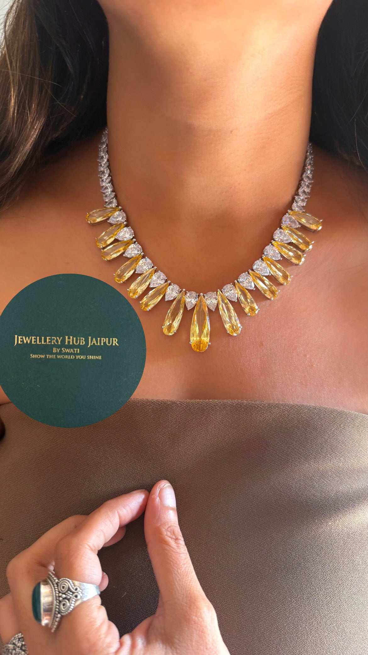 Citrine drop shape design cocktail diamond collar set