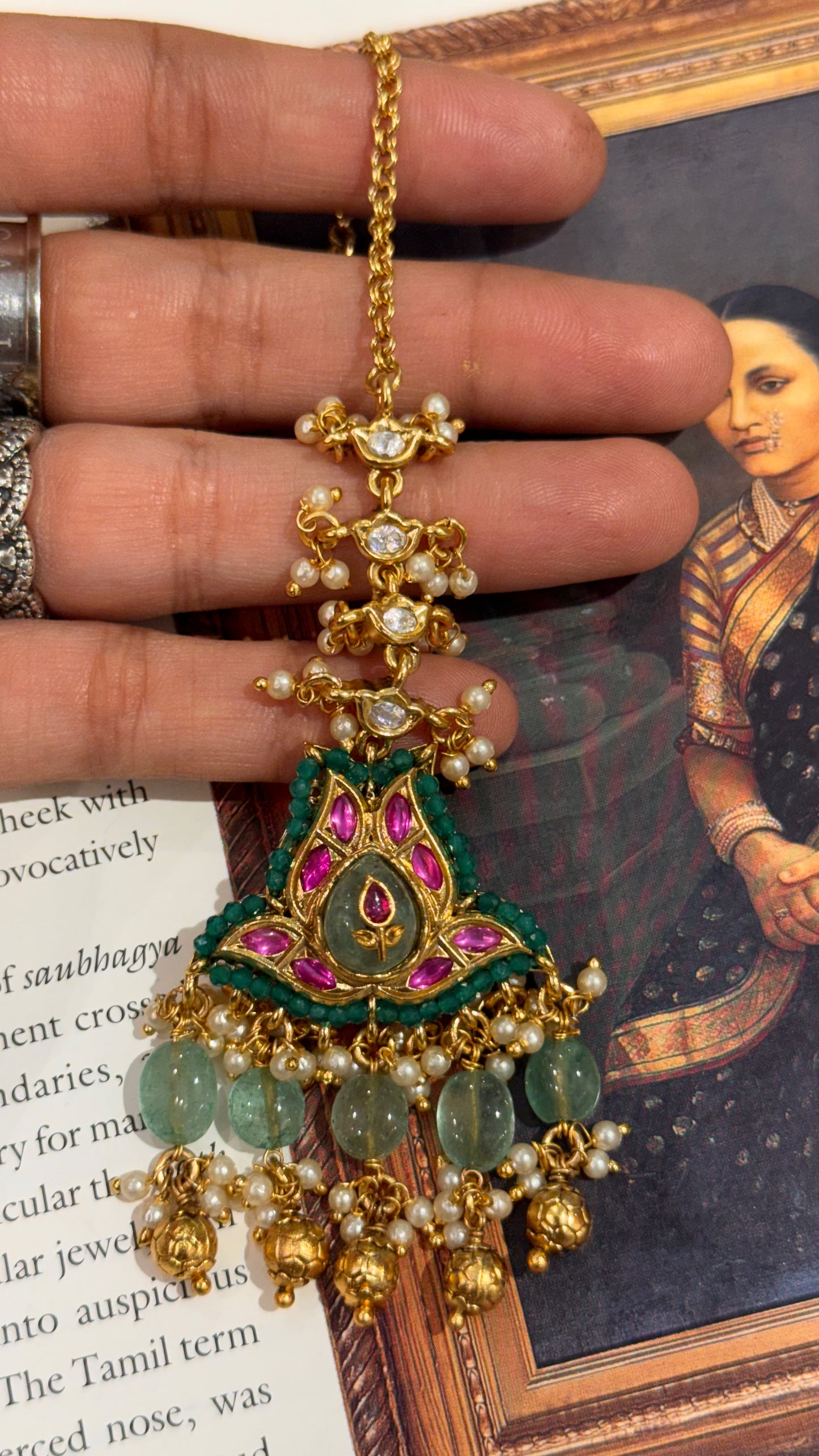 Lotus shaped nakshi maangtika with drop detailing