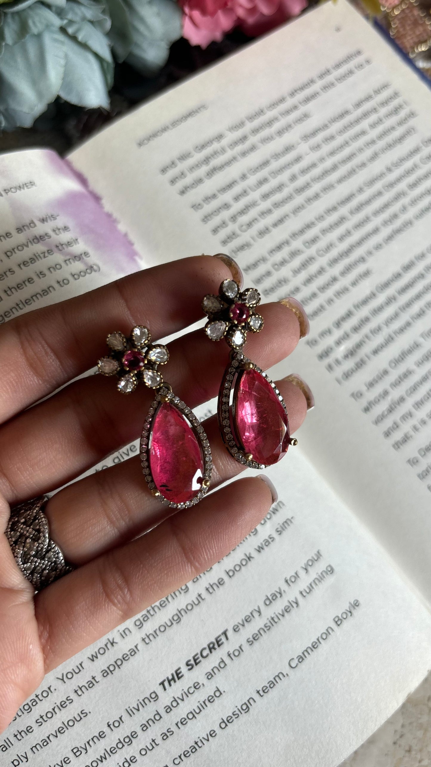 Hot pink Moissanite collar necklace with earrings