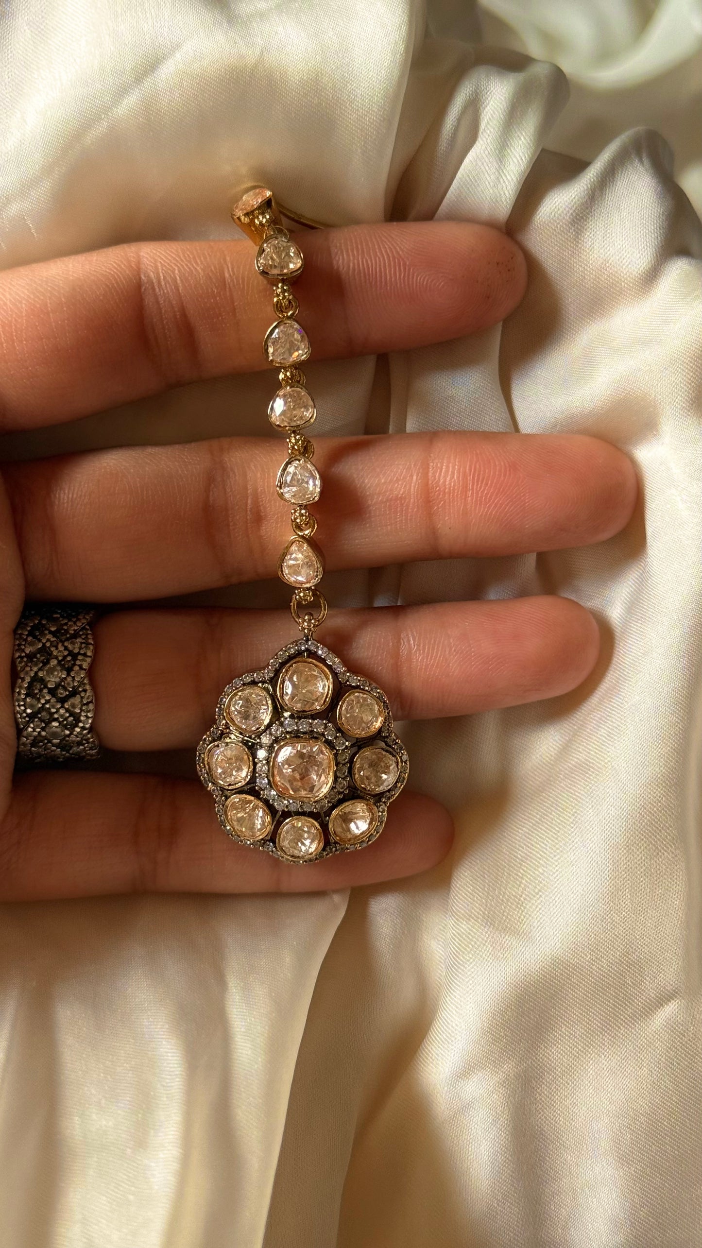 Moissanite polki floral maangtika