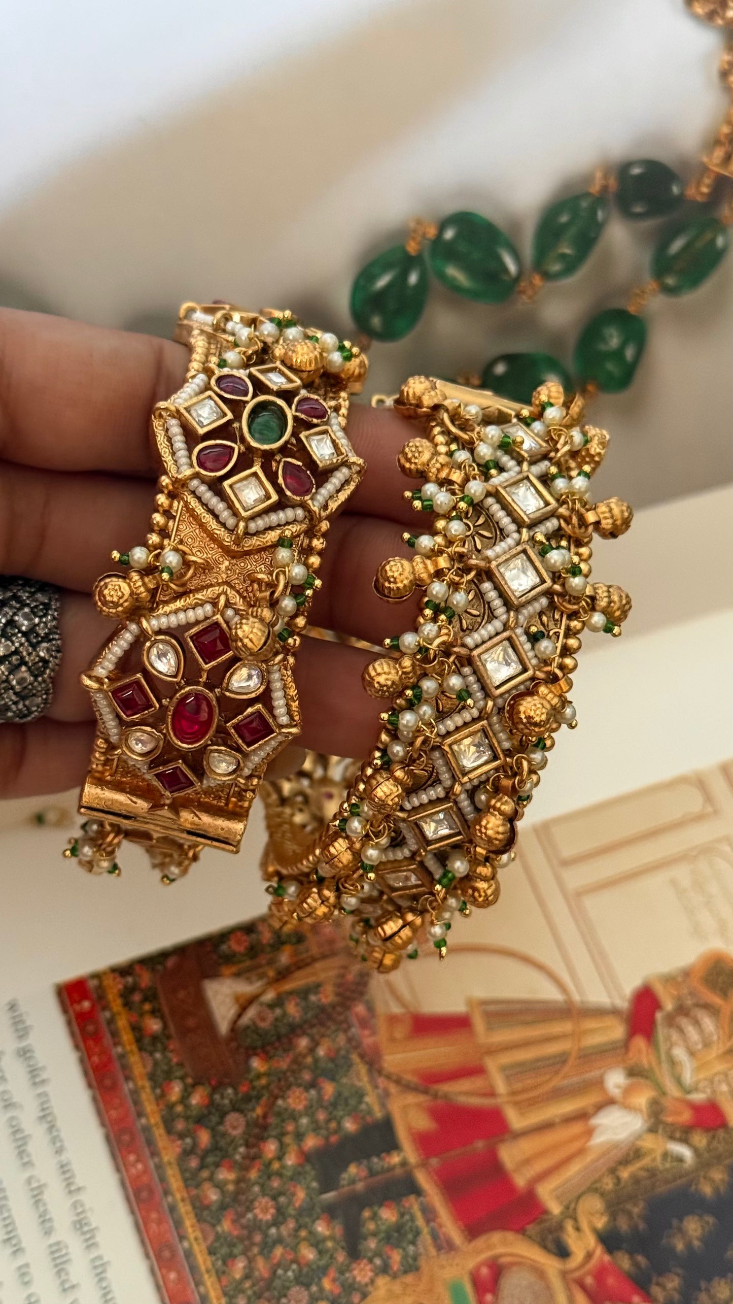 Rani pink & emerald floral rajwada openable bangle